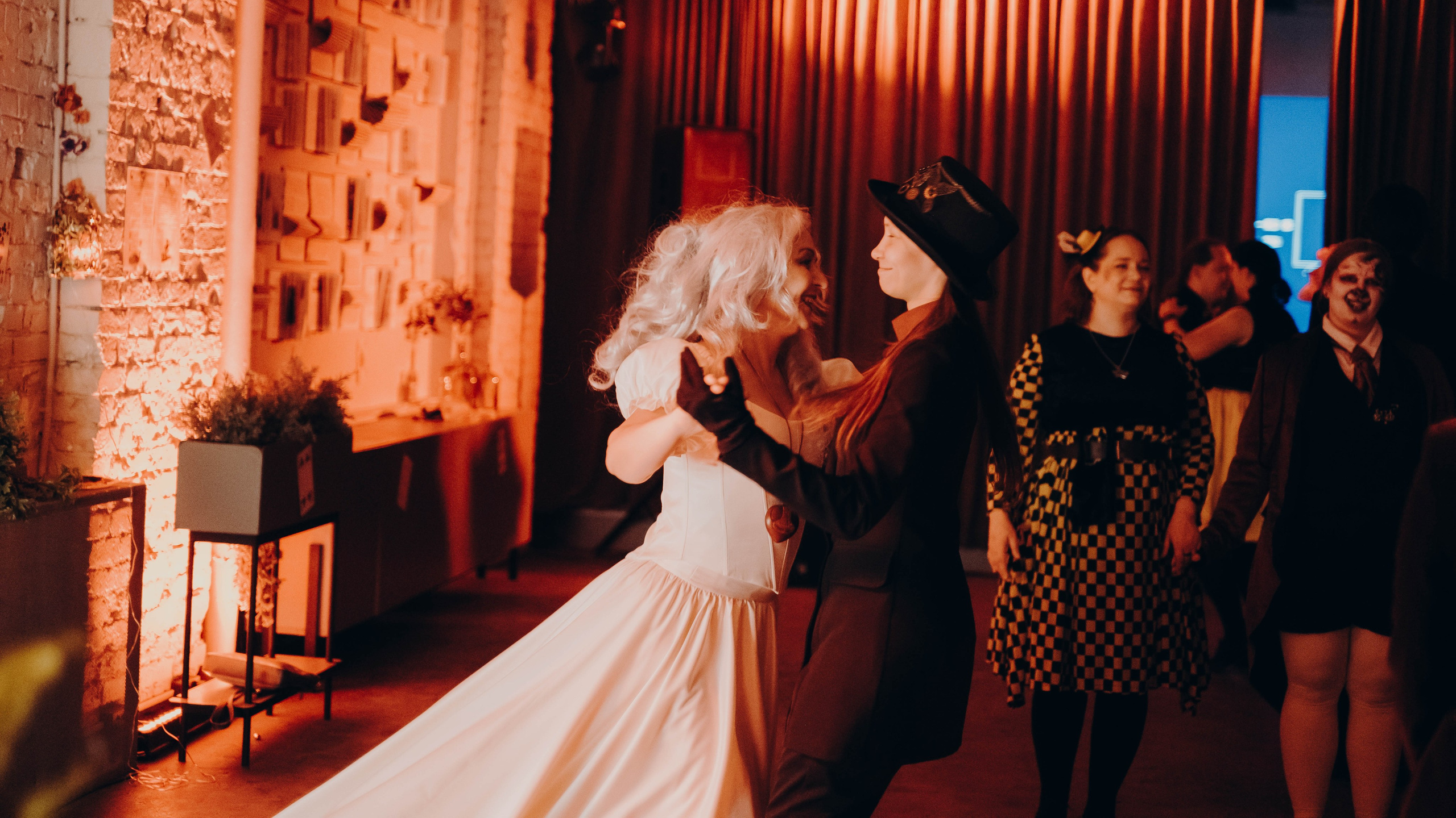 Бал «Изнанка Страны чудес». Фотограф Аннё| Москва