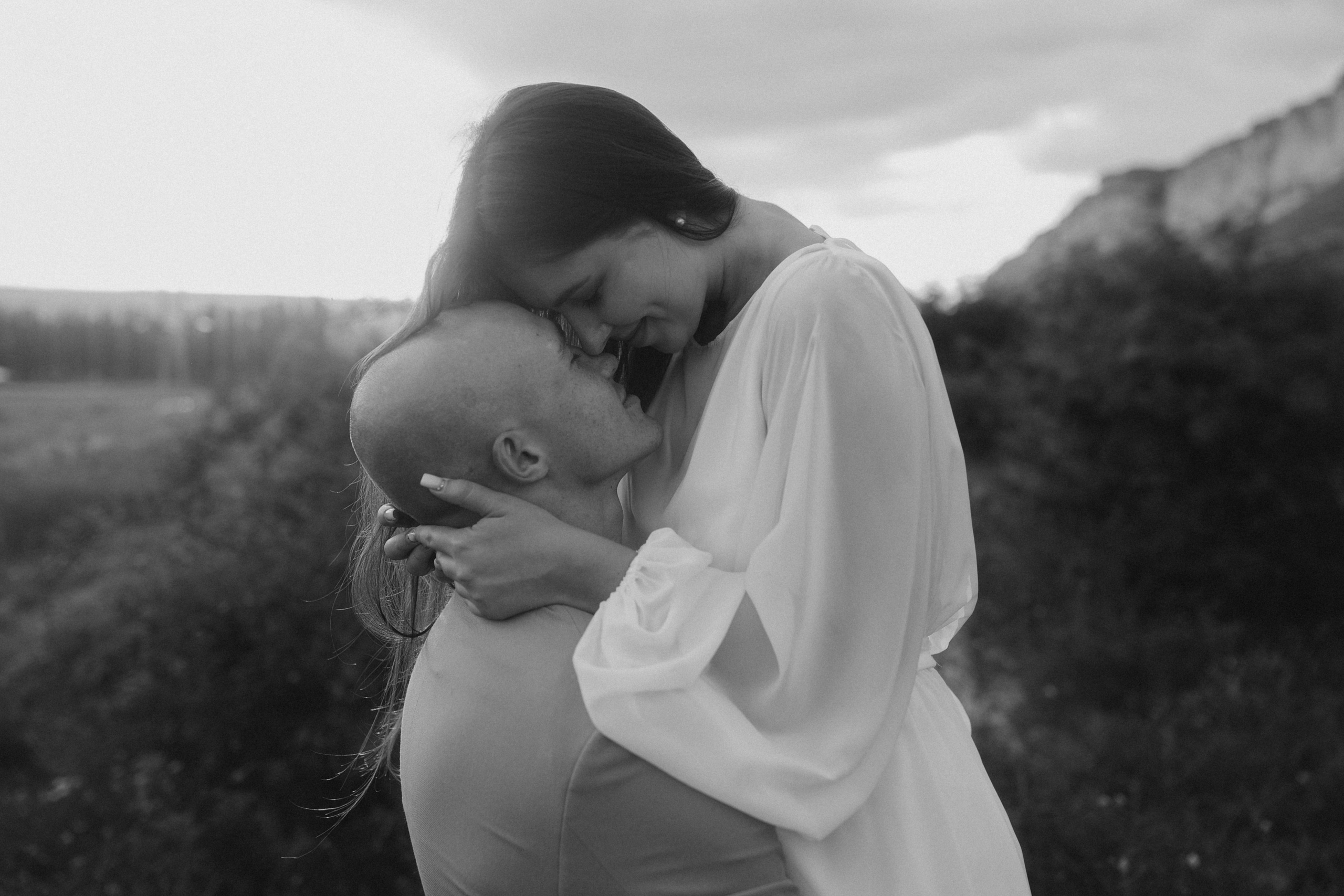 У Белой скалы. Фотограф в Севастополе и Крыму Артем Волобуев