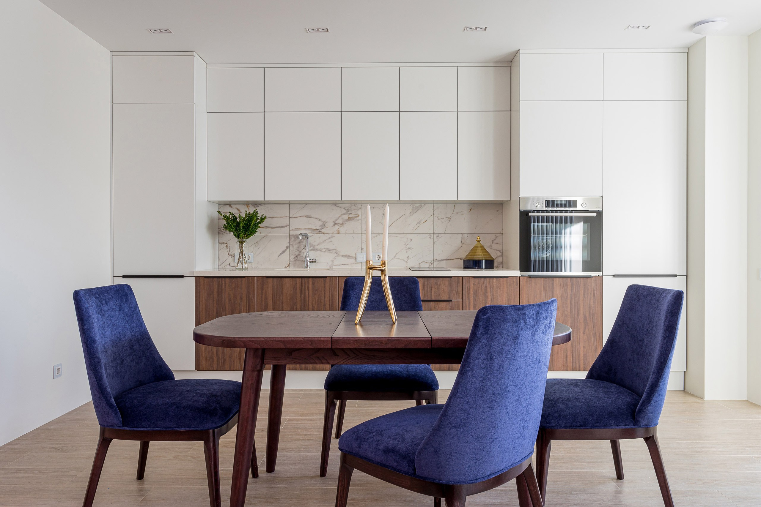 Photography with designers. Interior photographer Vitalii in Portland and Vancouver