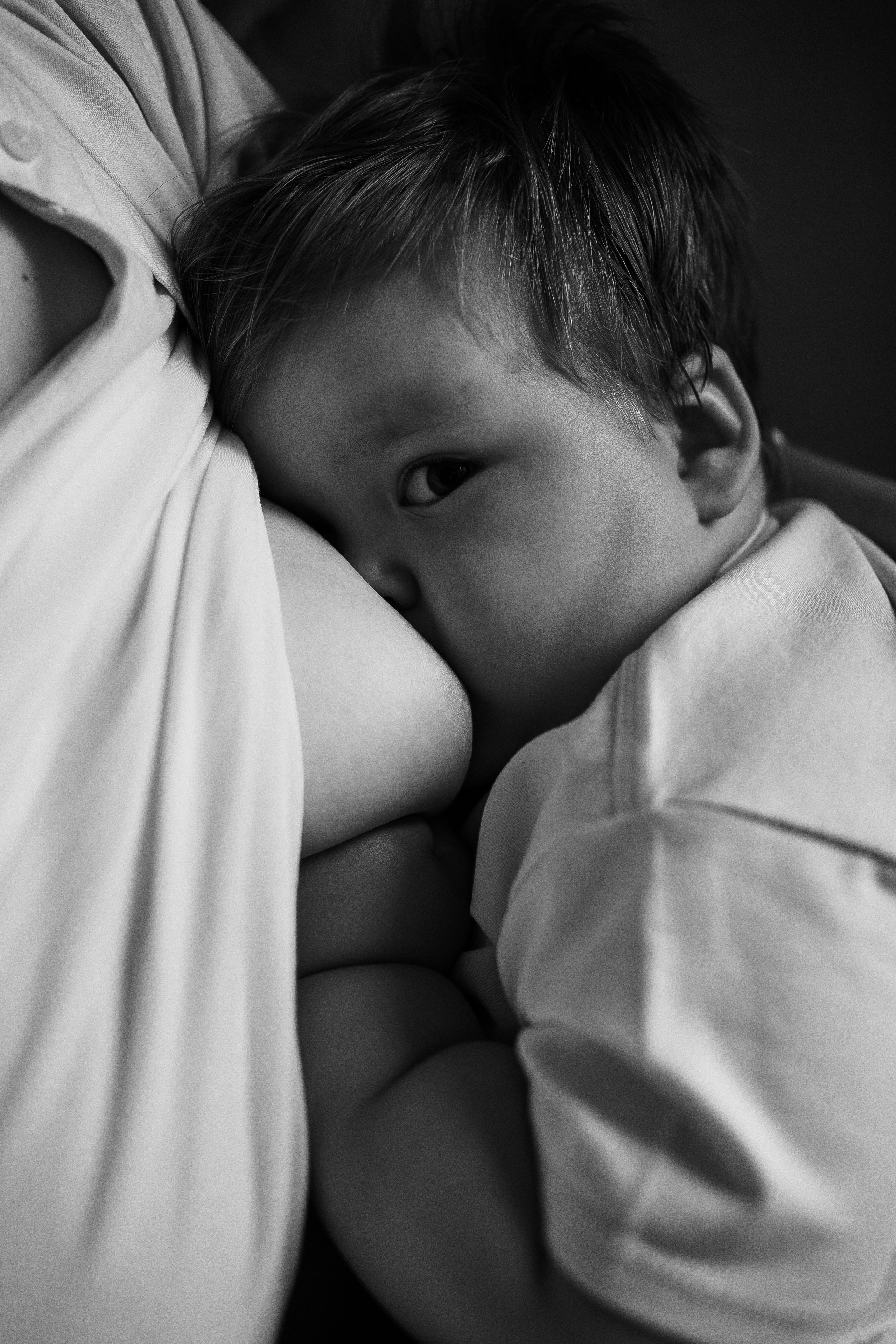 Алина и Дима. Фотограф грудного вскармливания в Москве Екатерина