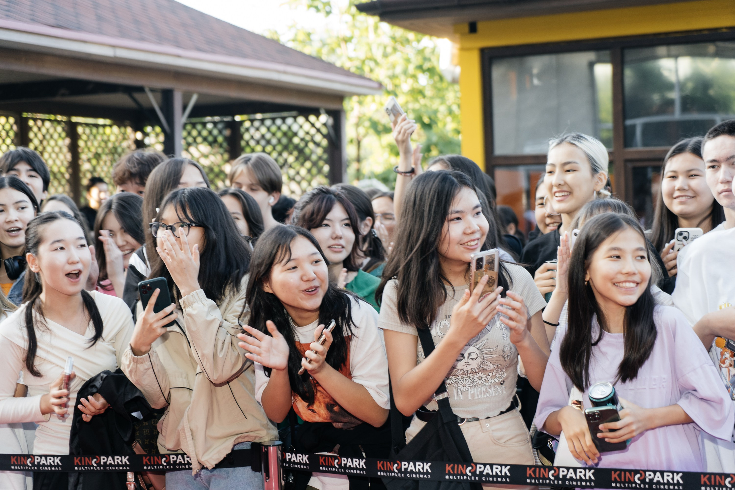 Kino park. Свадебный фотограф алматы Шожебаев Кайрат