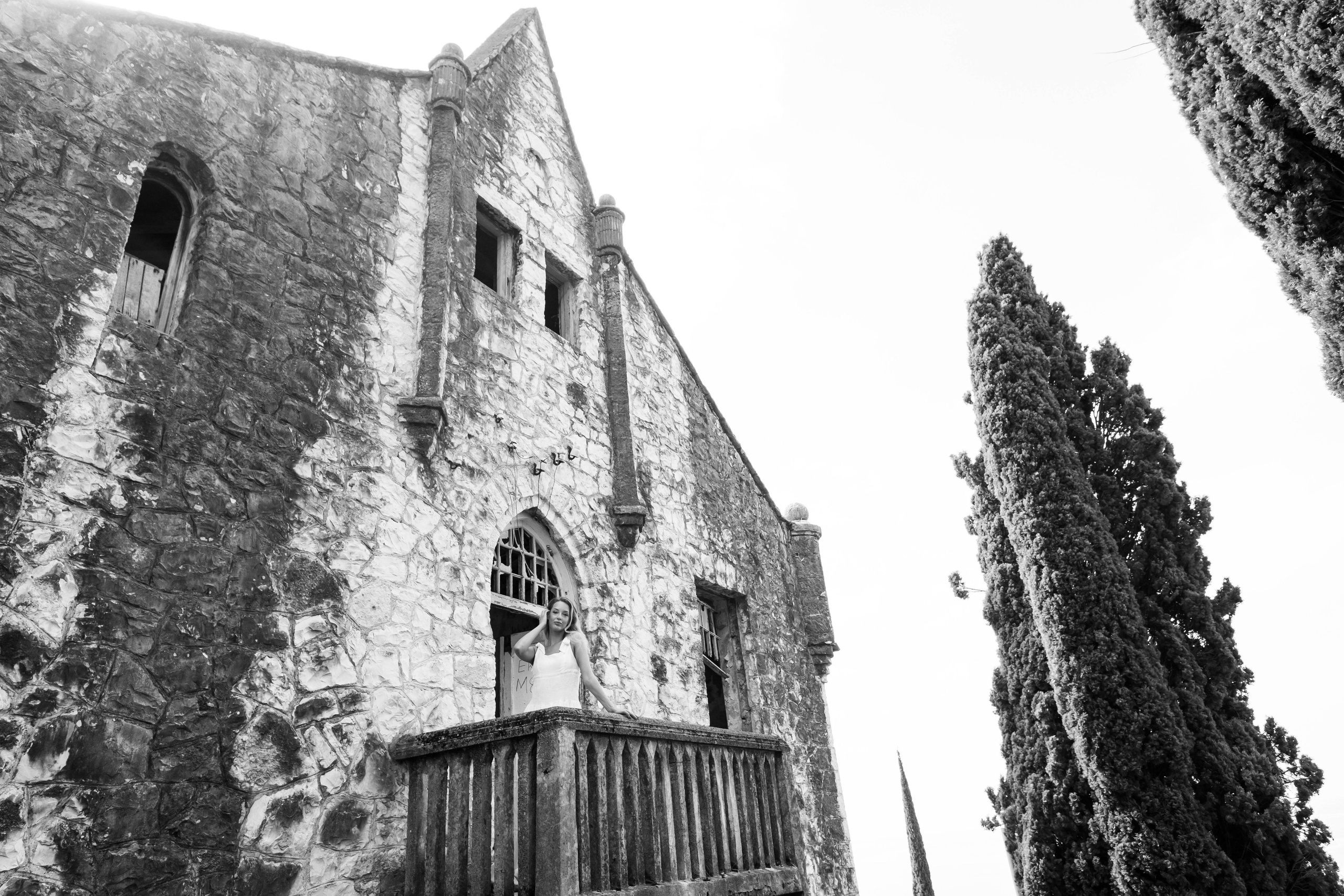 Даша в замке