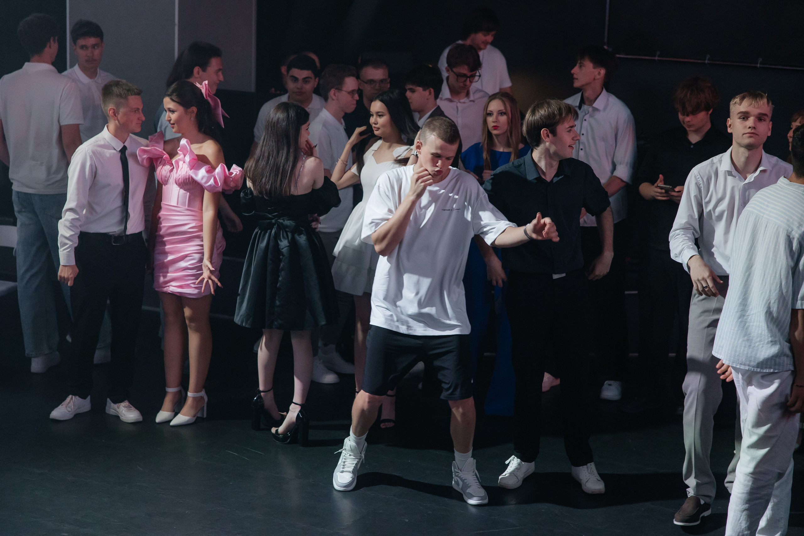 2025 Выпускной школа 34. Свадебный и Репортажный фотограф Нижний Новгород Москва Ежов Иван