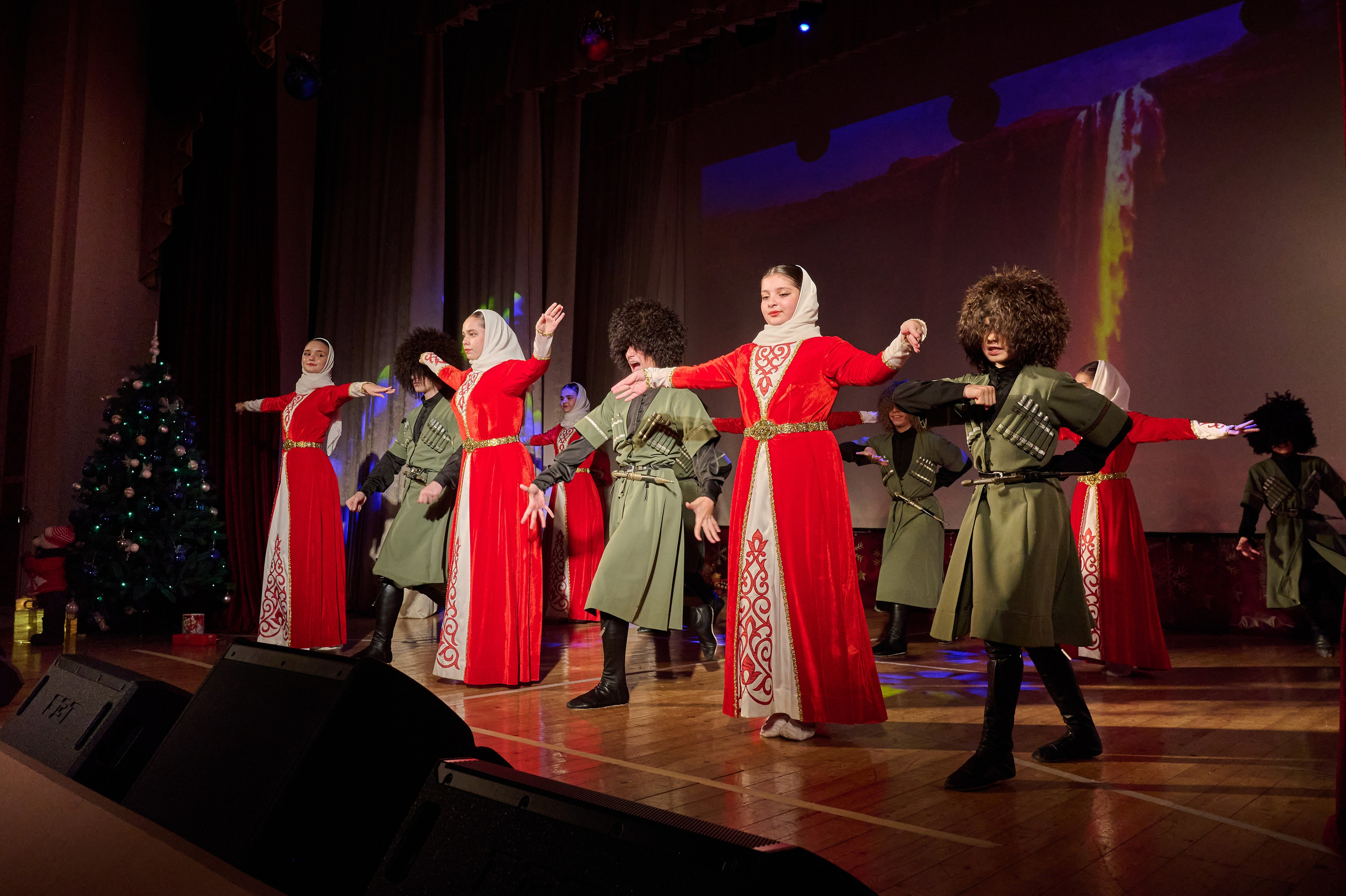 Новогодний концерт. Жизнь курорта Кабардинка в фотографиях