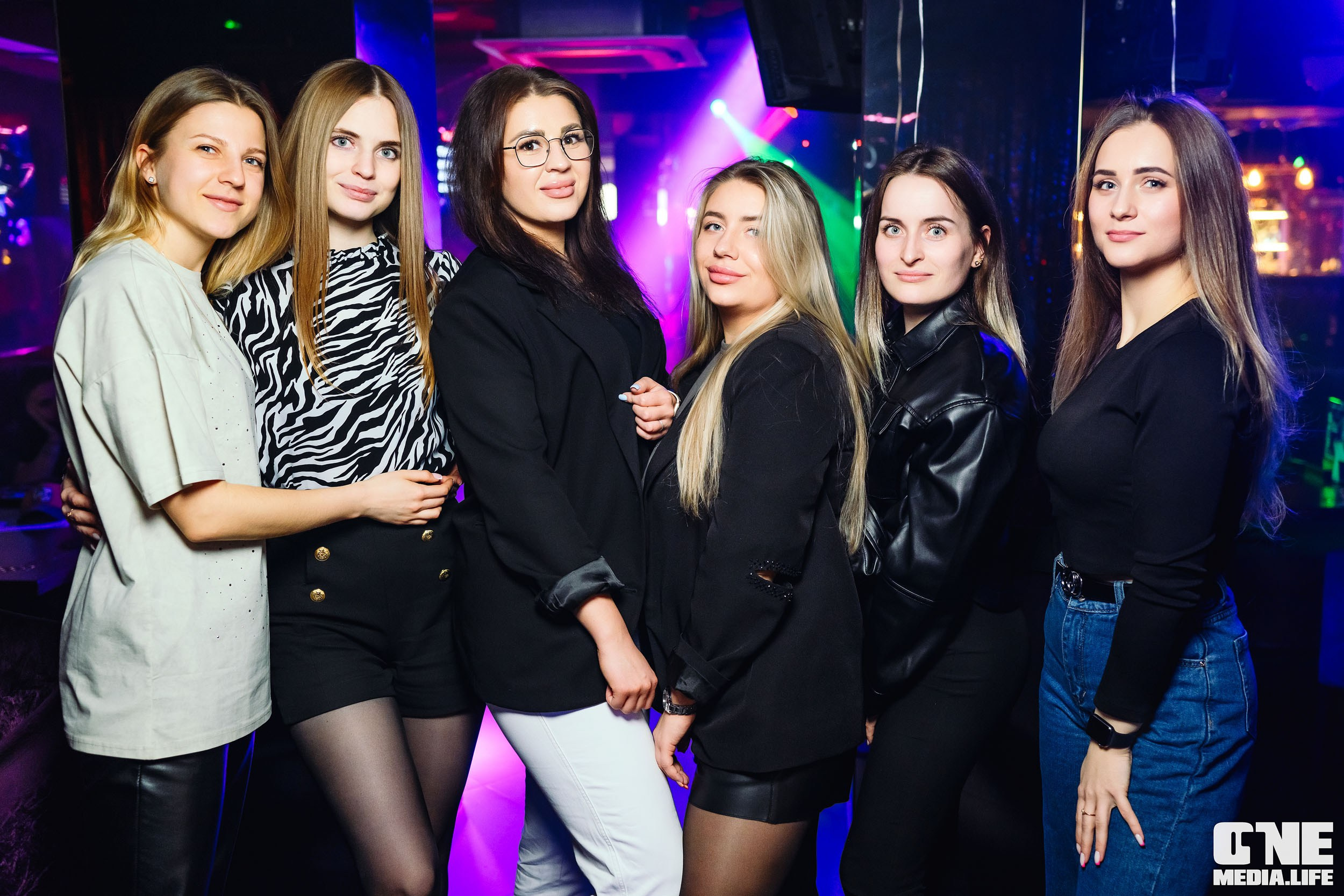 Фоторепортаж из караоке-клуба Эйфория. One Media Life: фоторепортажи, фотоотчеты с мероприятий и заведений