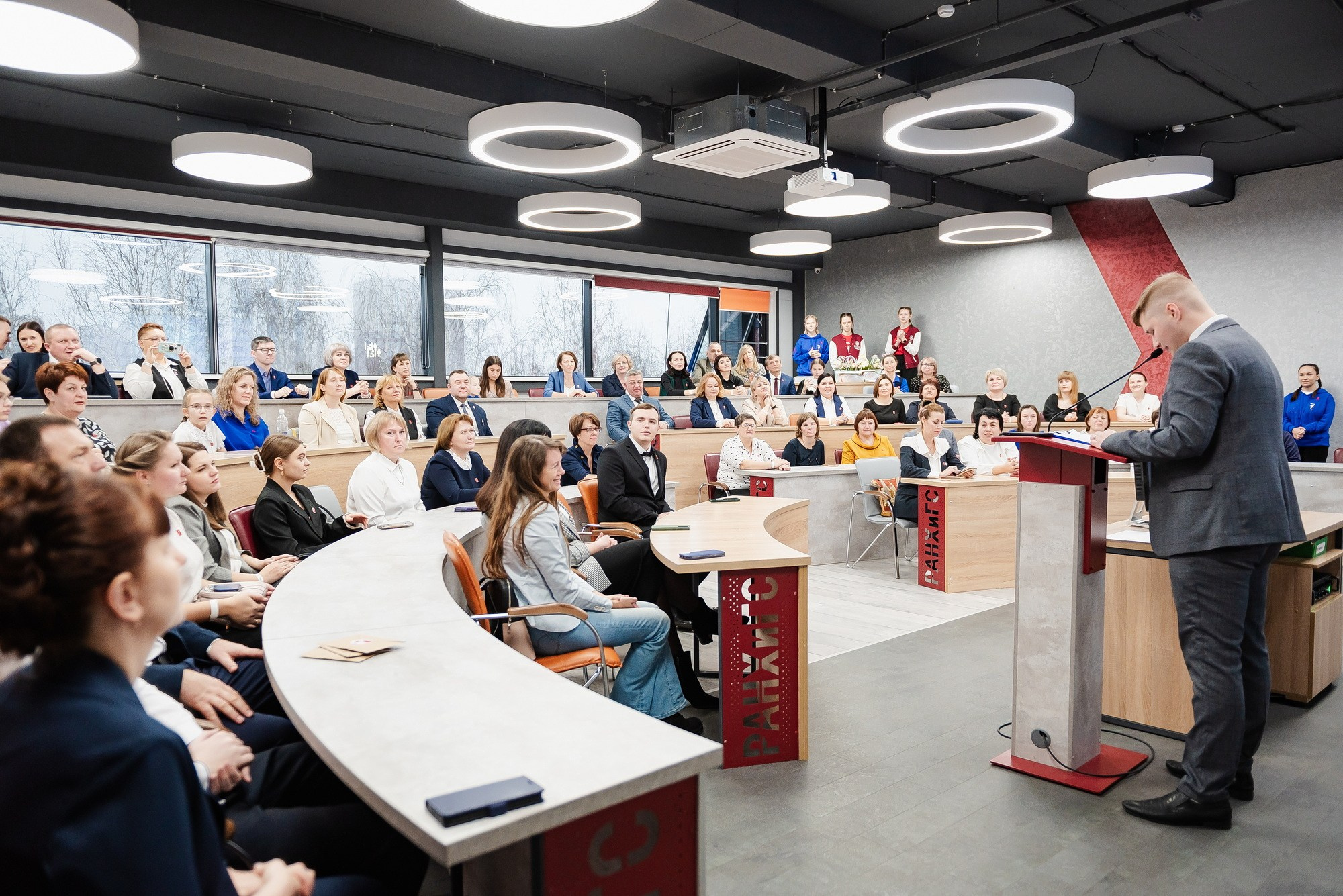 Краевая премия регионального отделения Движения Первых. Свадебный и репортажный фотограф Никита Сницарев в Барнауле