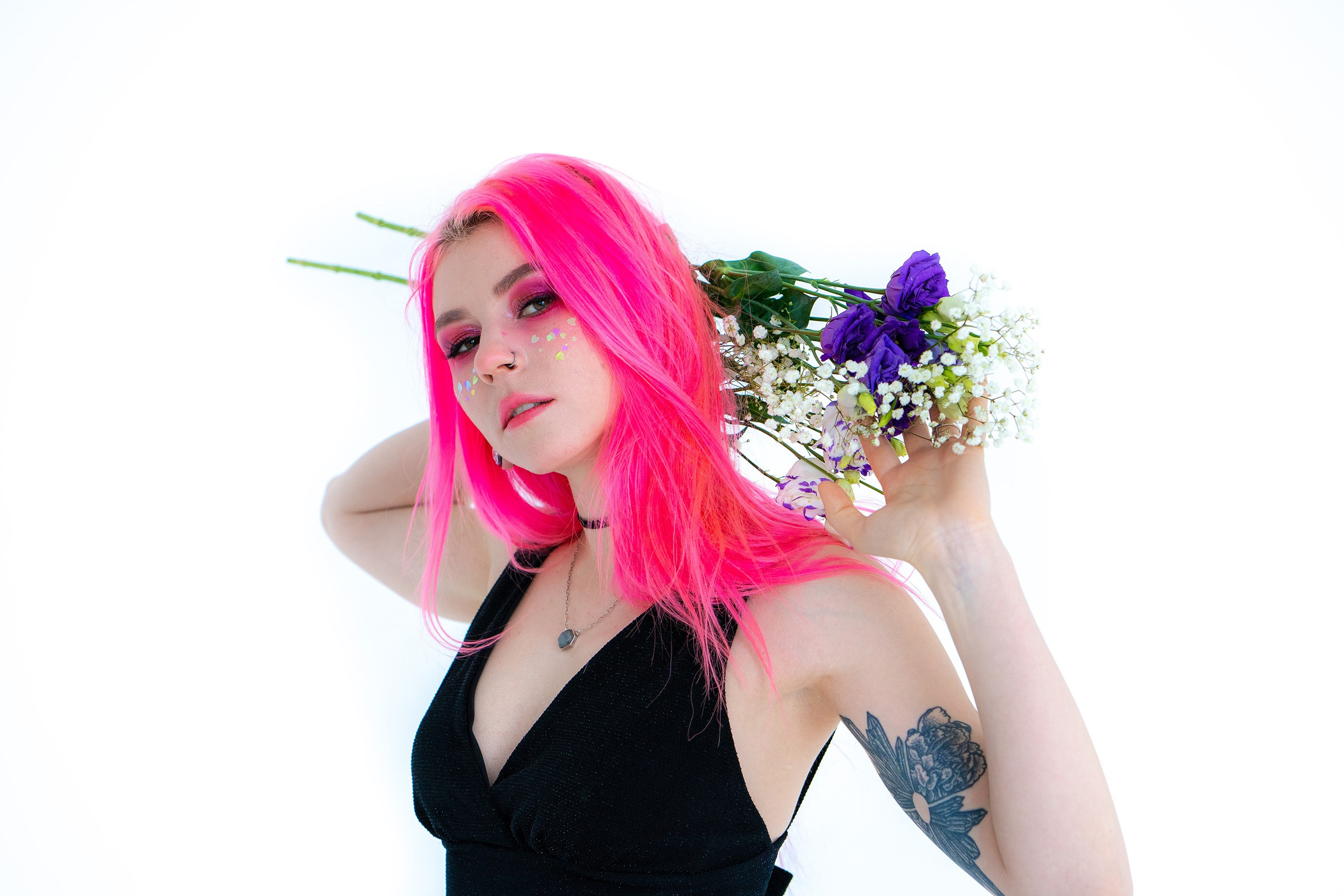 Аня. Цветы. Портретный фотограф в Санкт-Петербурге Александр Быстрицкий