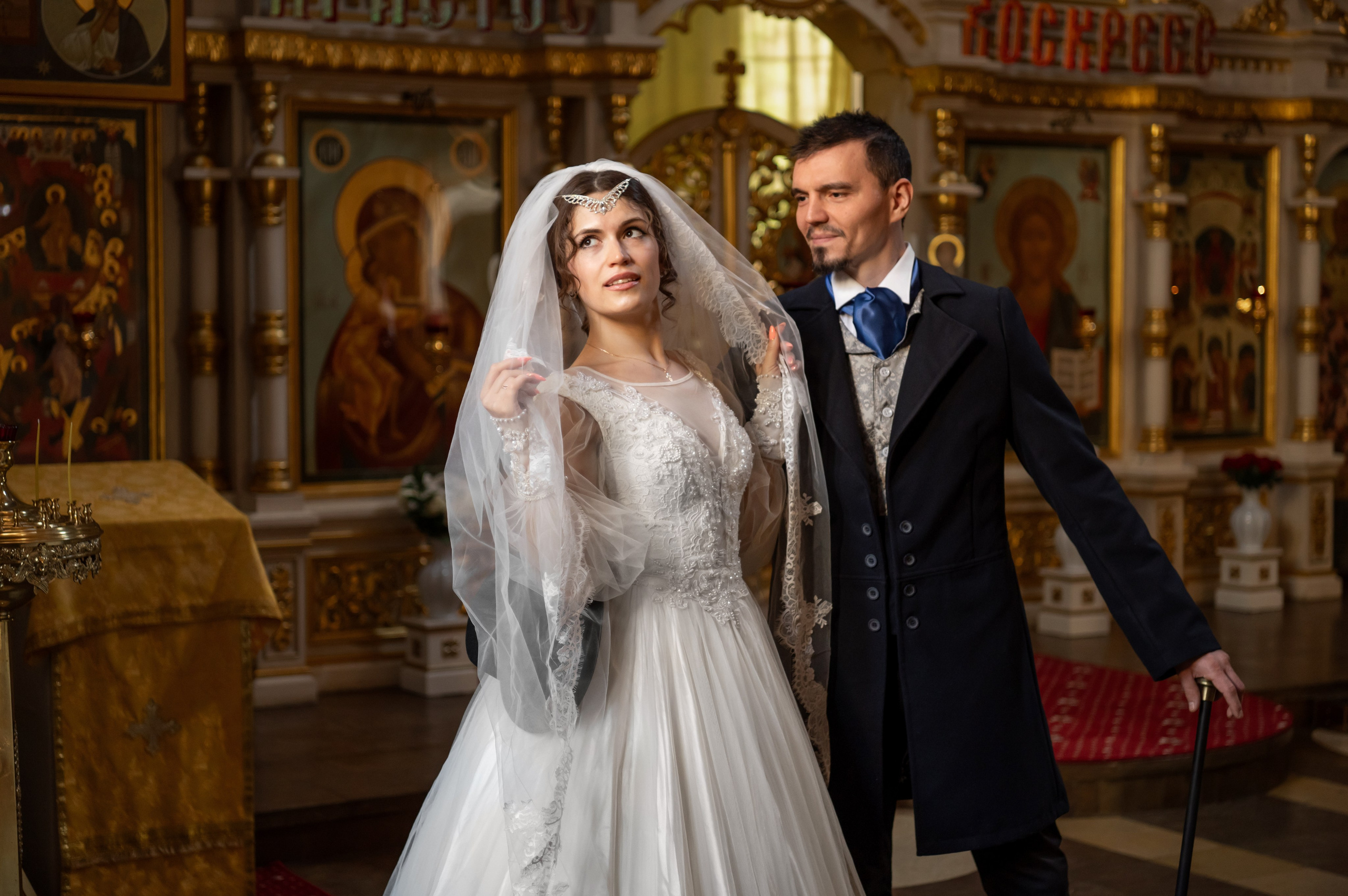 Таинство Венчания. Церковь Святых мучеников, бессребреников и чудотворцев Космы и Дамиана в г. Жуковский. Детский и семейный фотограф г. Москва Оксана Катаджи