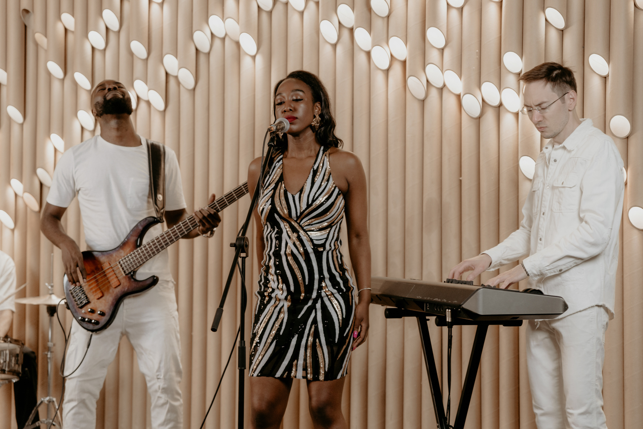 SWMS бэкстэйдж в студии Кампус. Фотограф в Москве и любой точке земного шара Алёна Вялова (Чулкова)