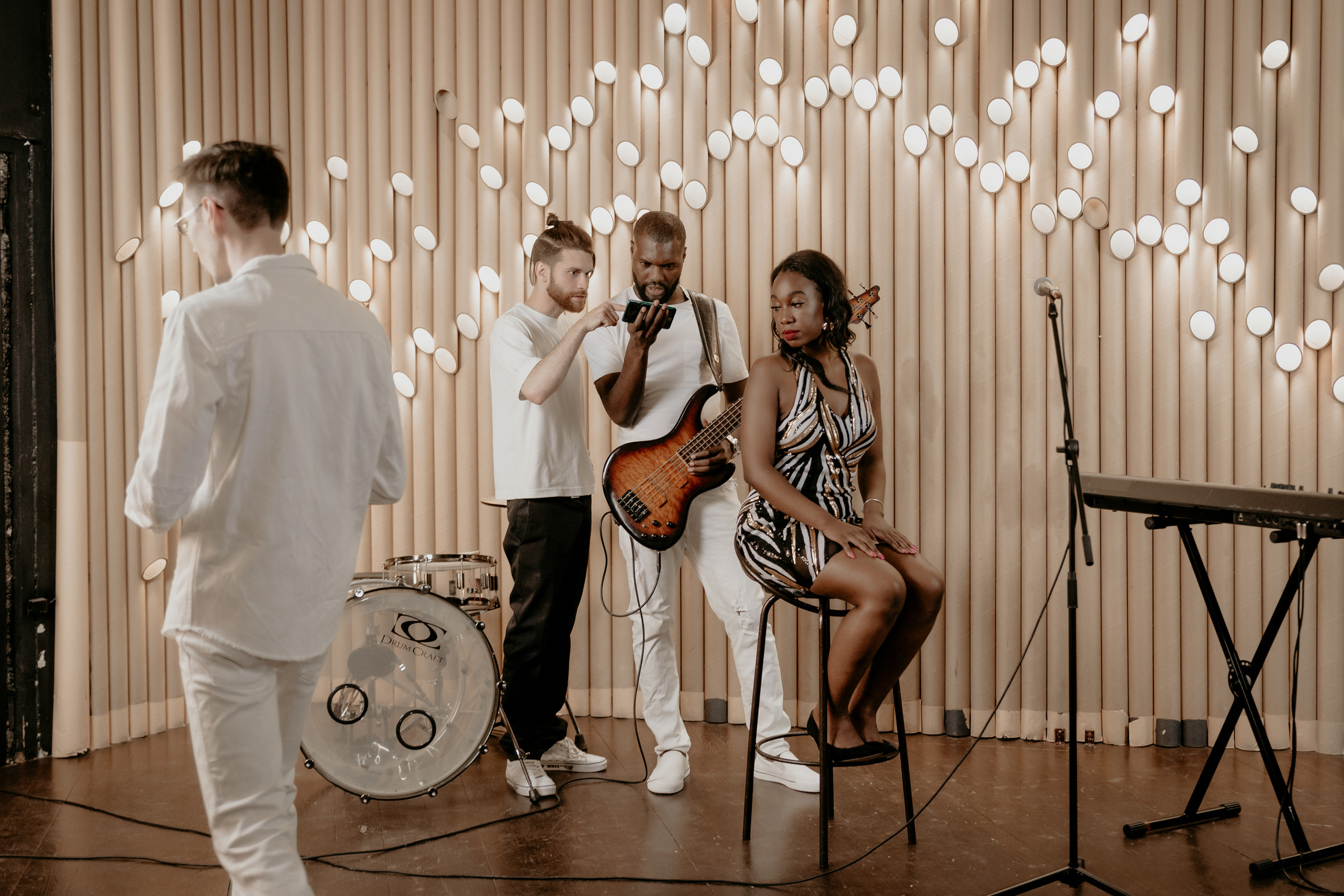 SWMS бэкстэйдж в студии Кампус. Фотограф в Москве и любой точке земного шара Алёна Вялова (Чулкова)