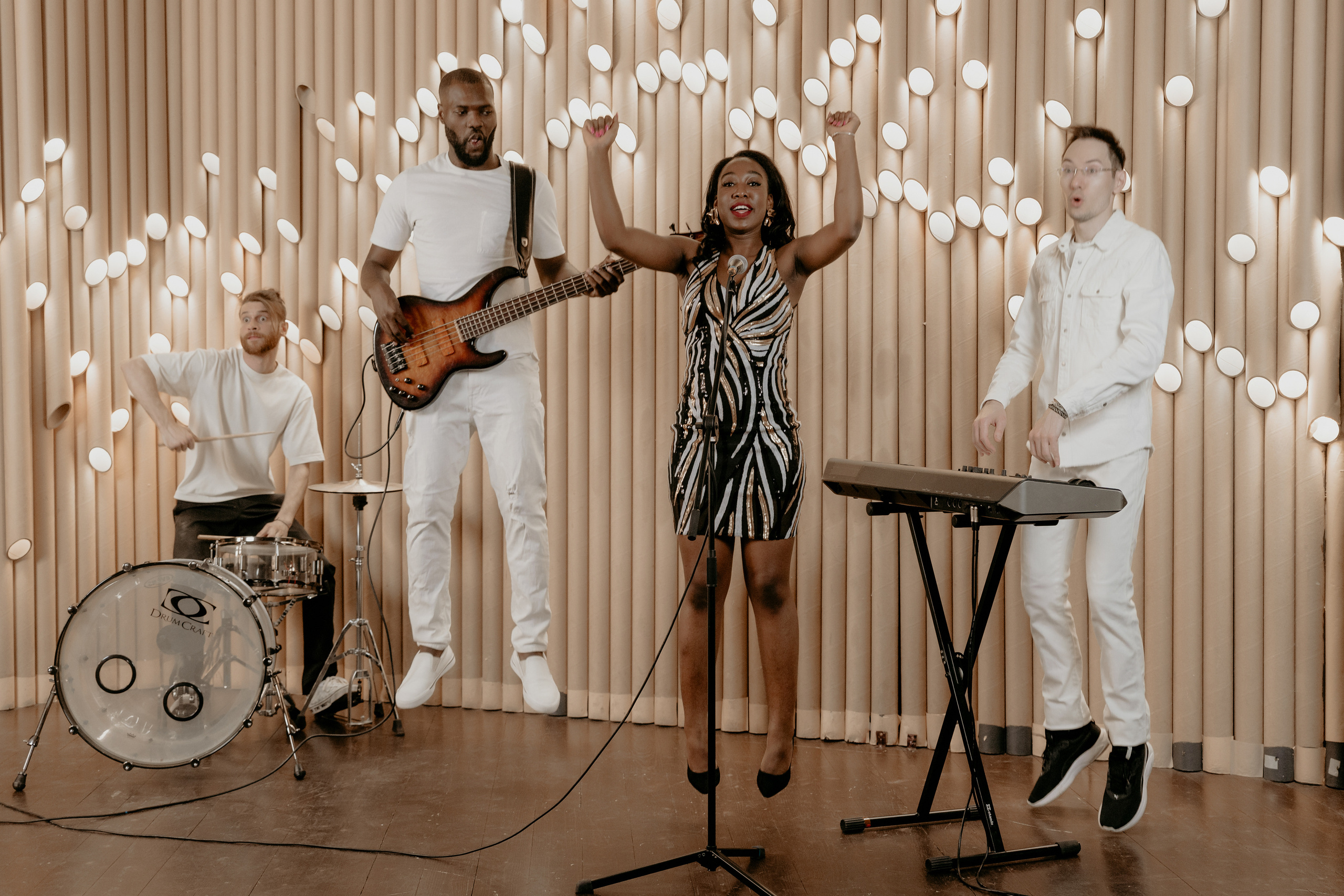 SWMS бэкстэйдж в студии Кампус. Фотограф в Москве и любой точке земного шара Алёна Вялова (Чулкова)