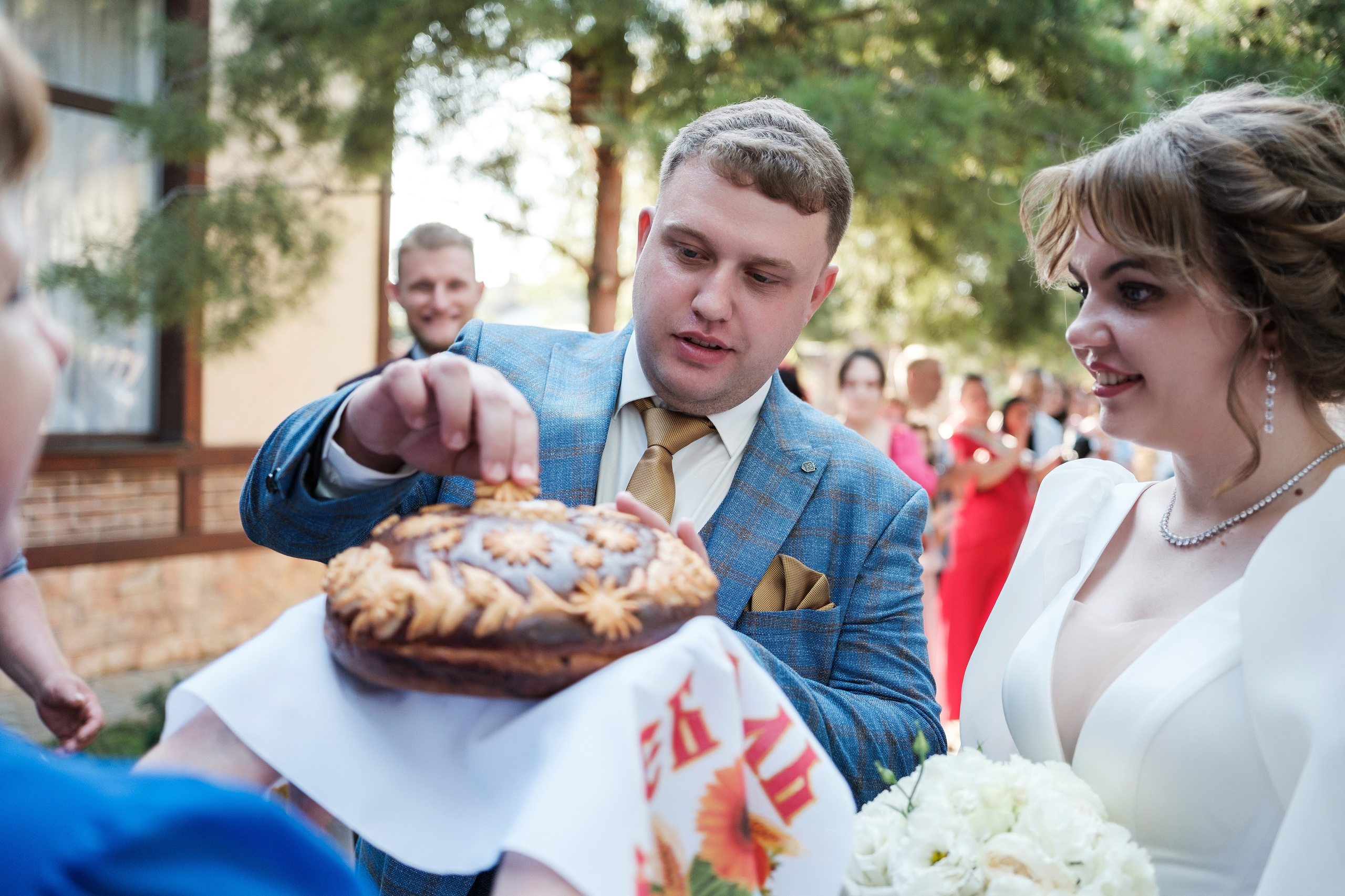 Виктор и Анна. Свадебный фотограф | репортаж | праздники | крещение