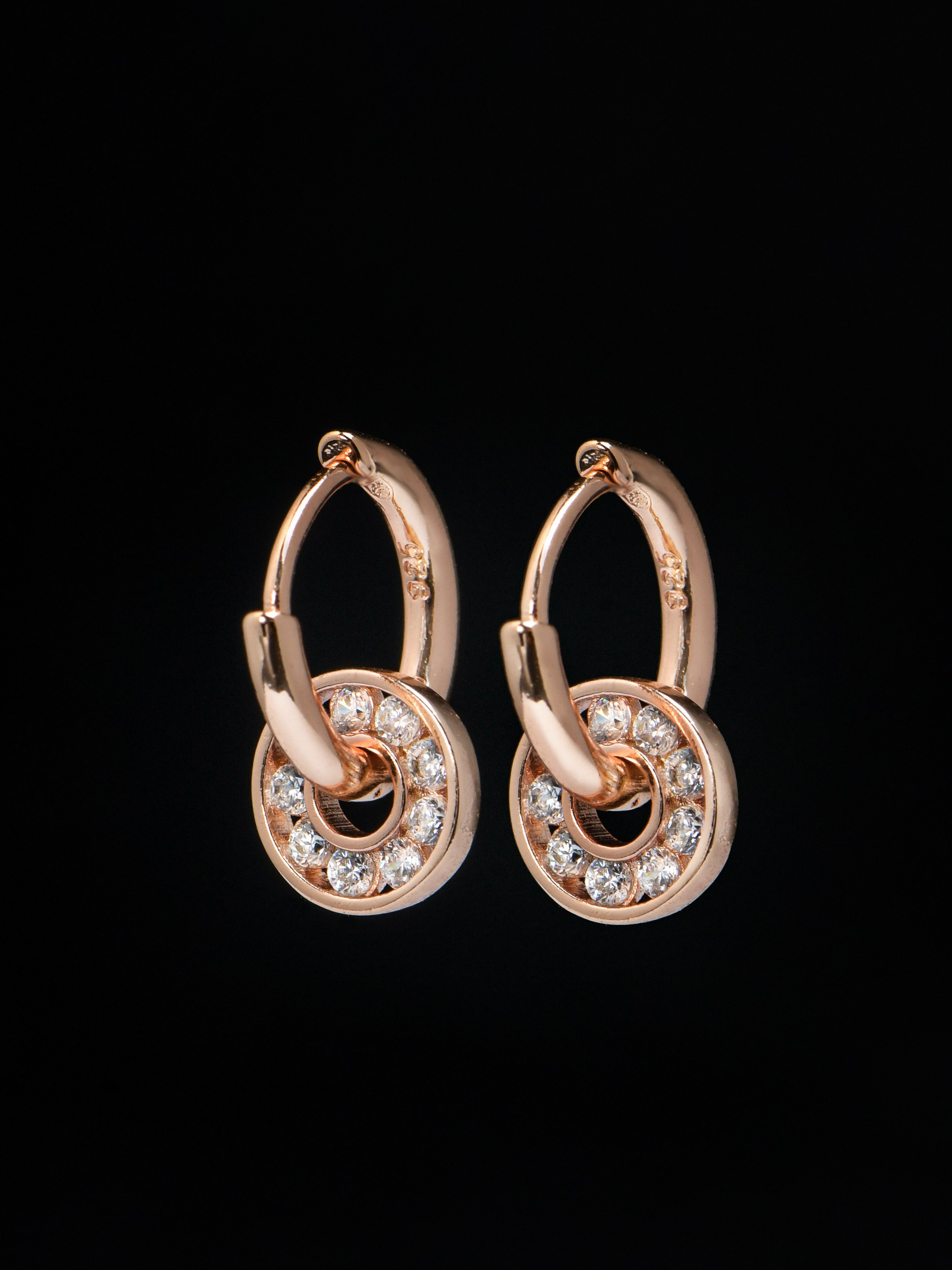 Съемка украшений для маркетплейс. Фотосъемка для маркетплейс в Краснодаре