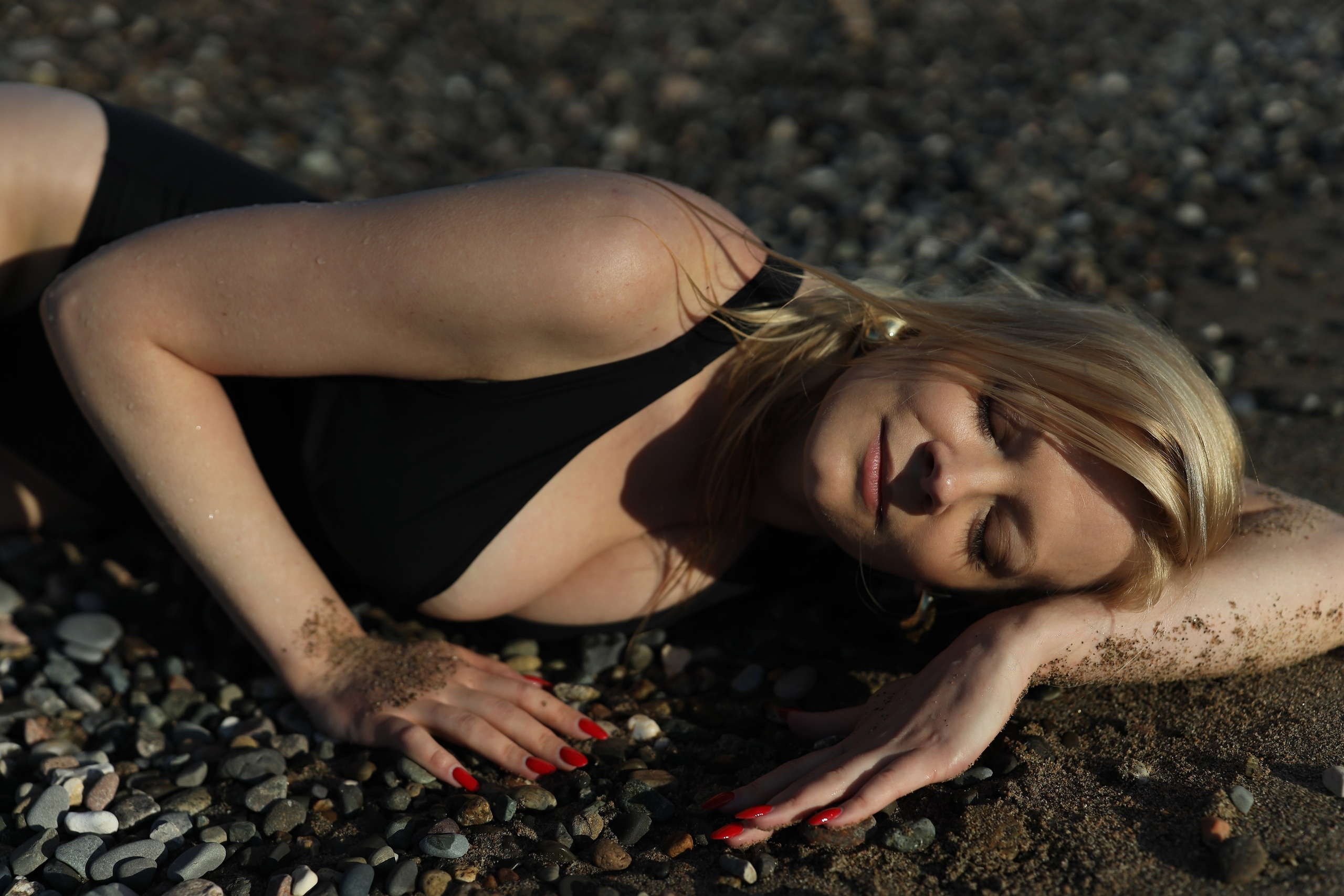 Фотосессия для Ольги на пляже Марнеро. Свадебный и семейный фотограф в Абхазии Жанна Соснина