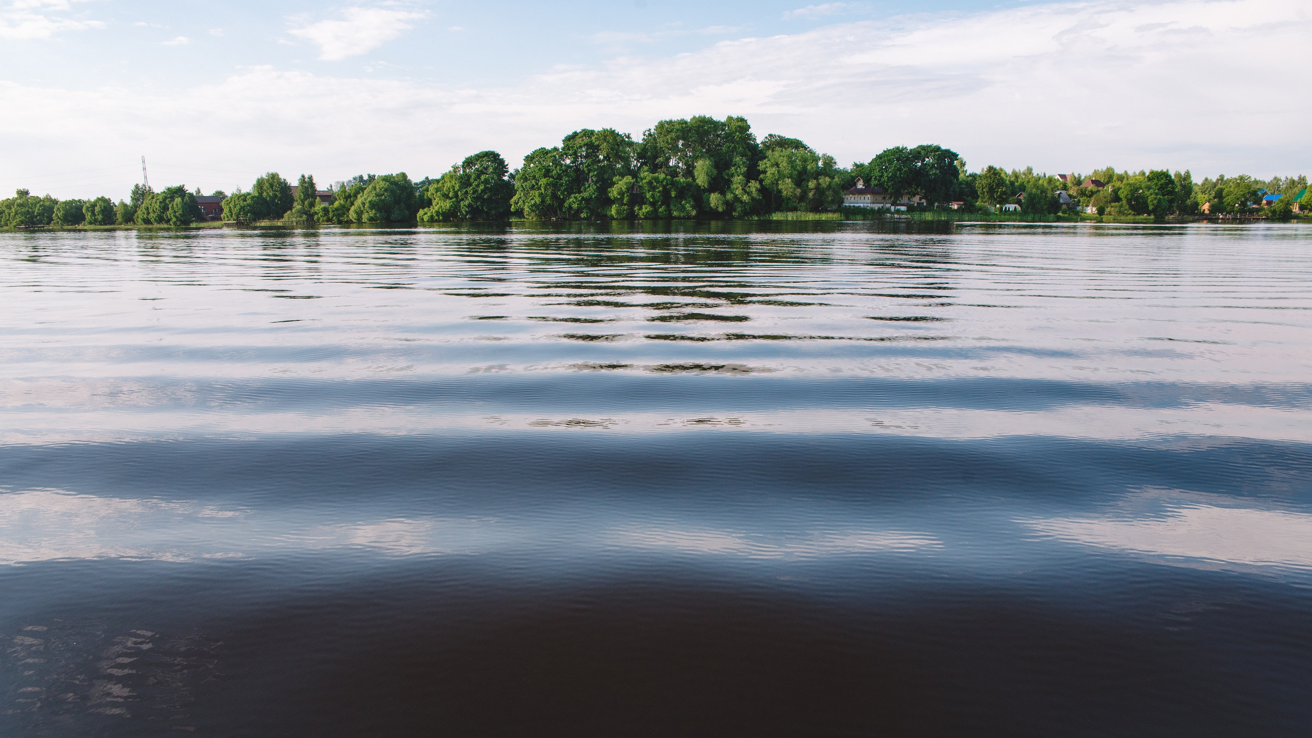 Волга в районе Калязина