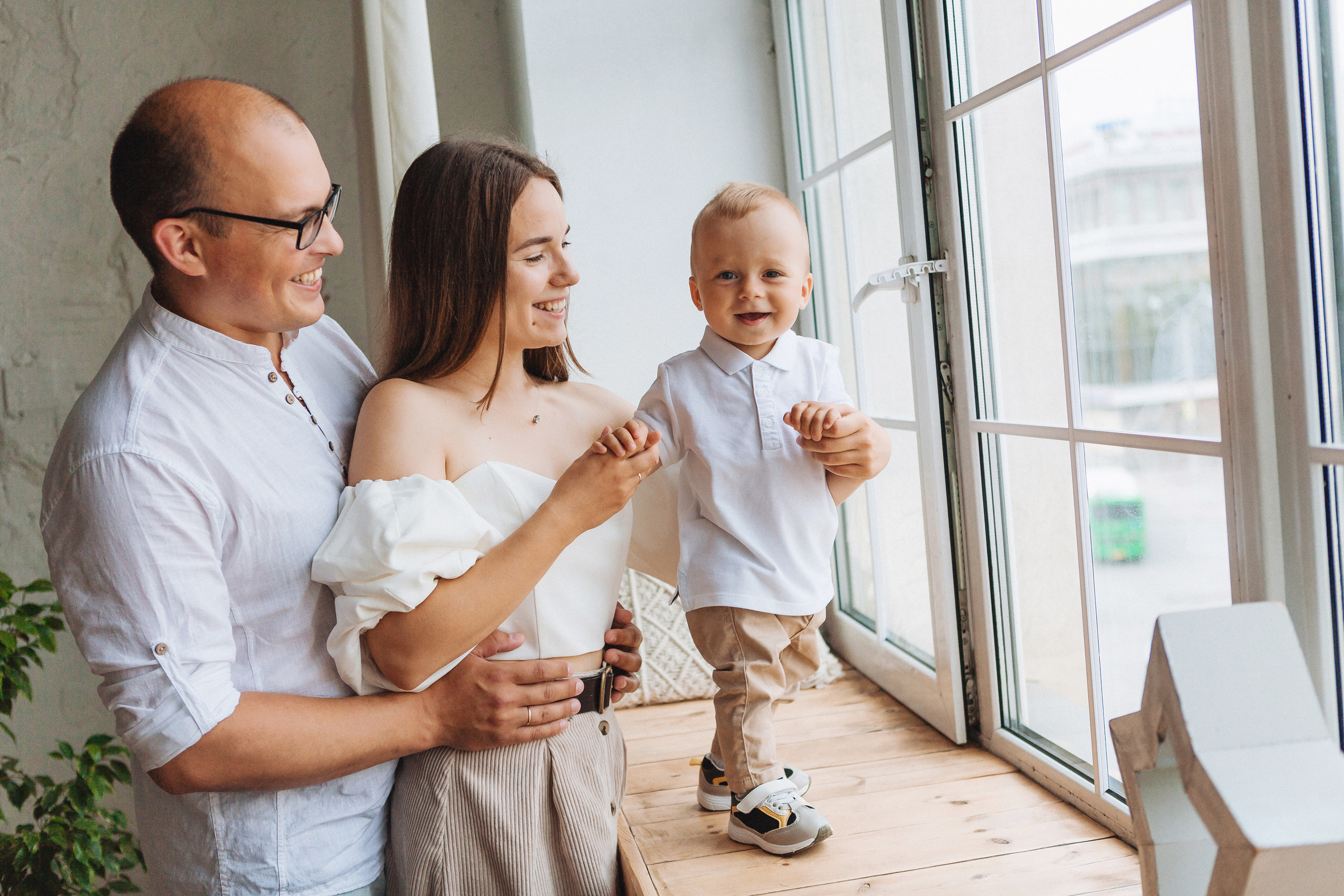 Короткая семейная фотосессия в екатеринбурге. Фотограф Виктория Темирова Екатеринбург