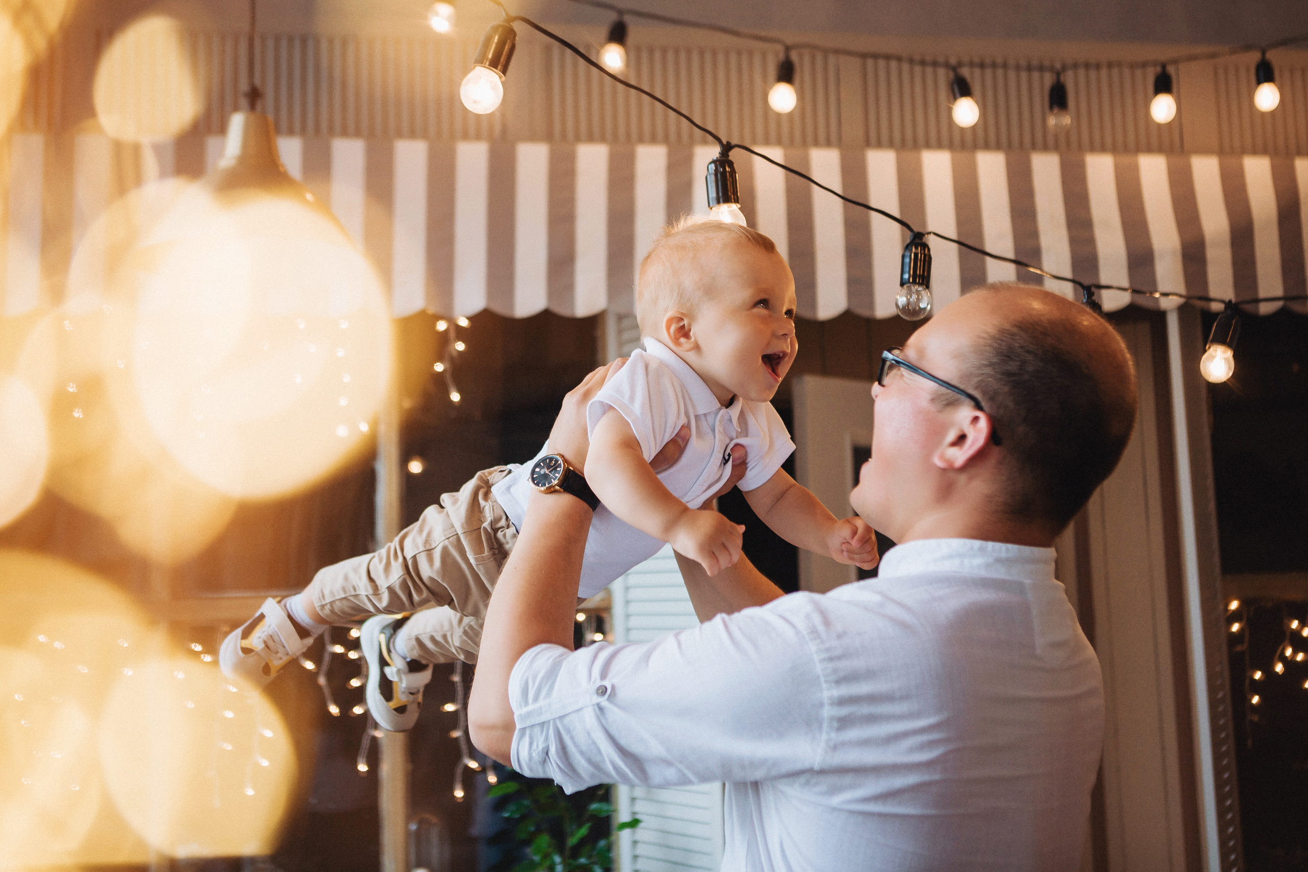 Короткая семейная фотосессия в екатеринбурге. Фотограф Виктория Темирова Екатеринбург