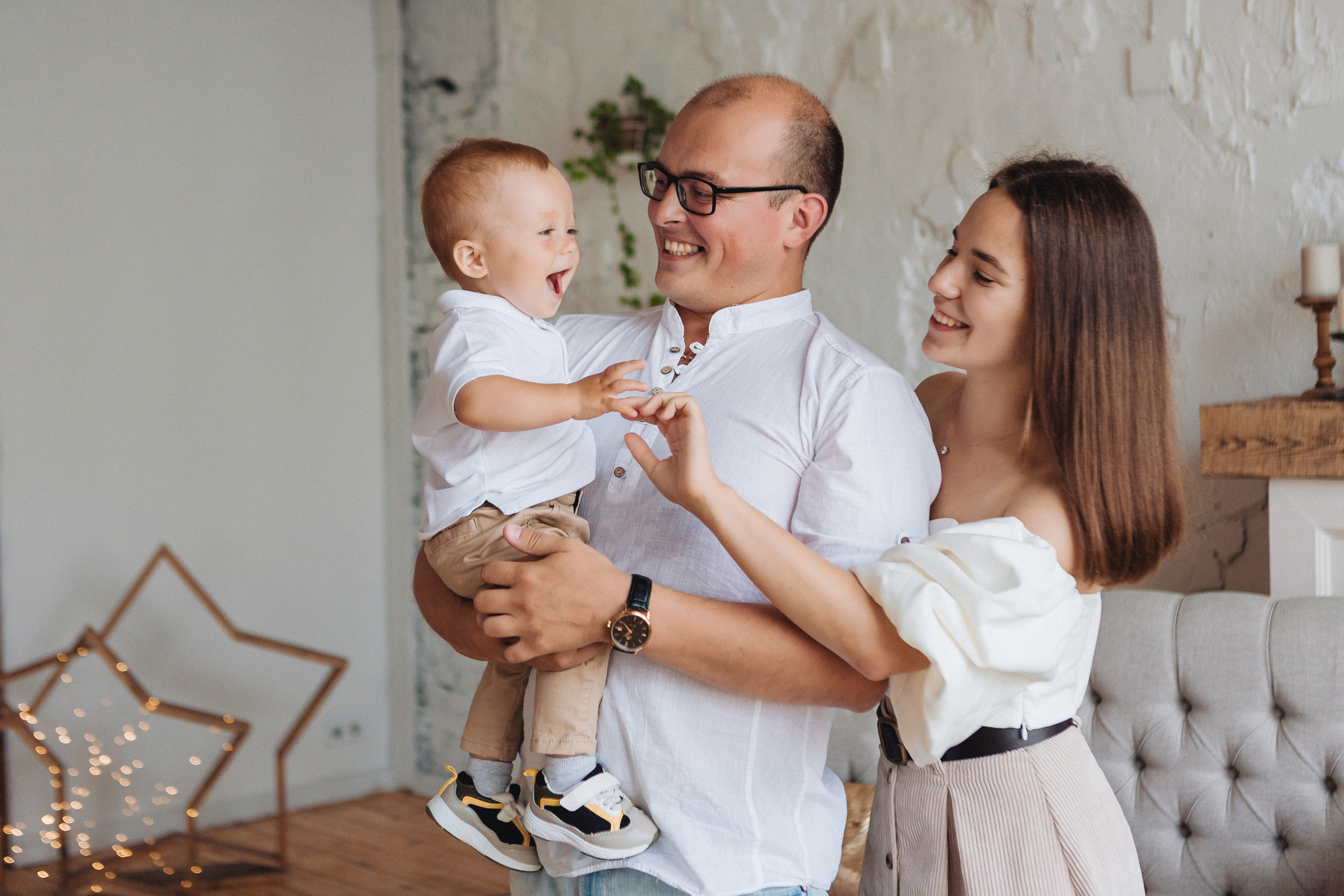 Короткая семейная фотосессия в екатеринбурге. Фотограф Виктория Темирова Екатеринбург