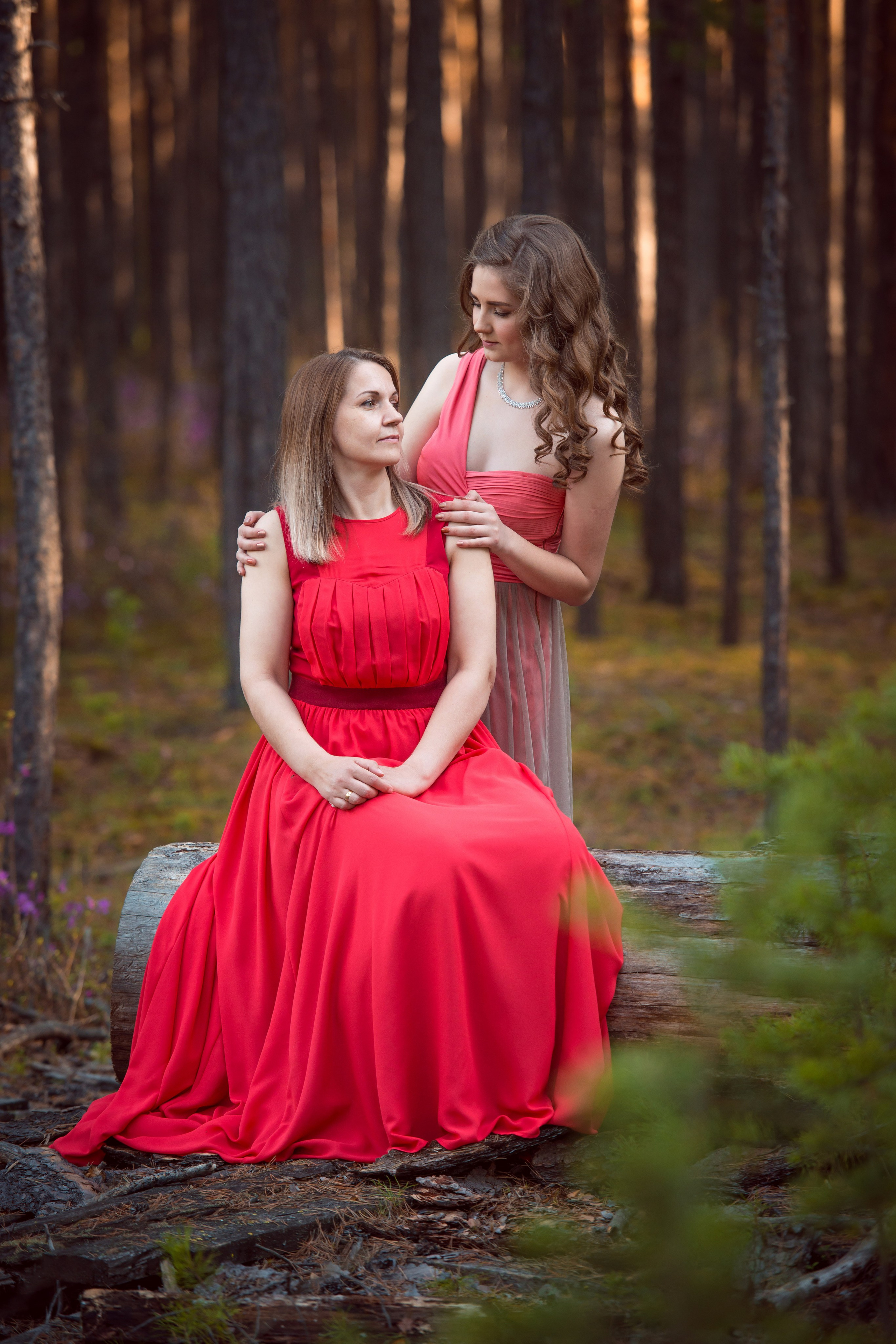 Екатерина и Мария Глотовы. Татьяна Гойда портретный и семейный фотограф Ленск. Выпускные альбомы