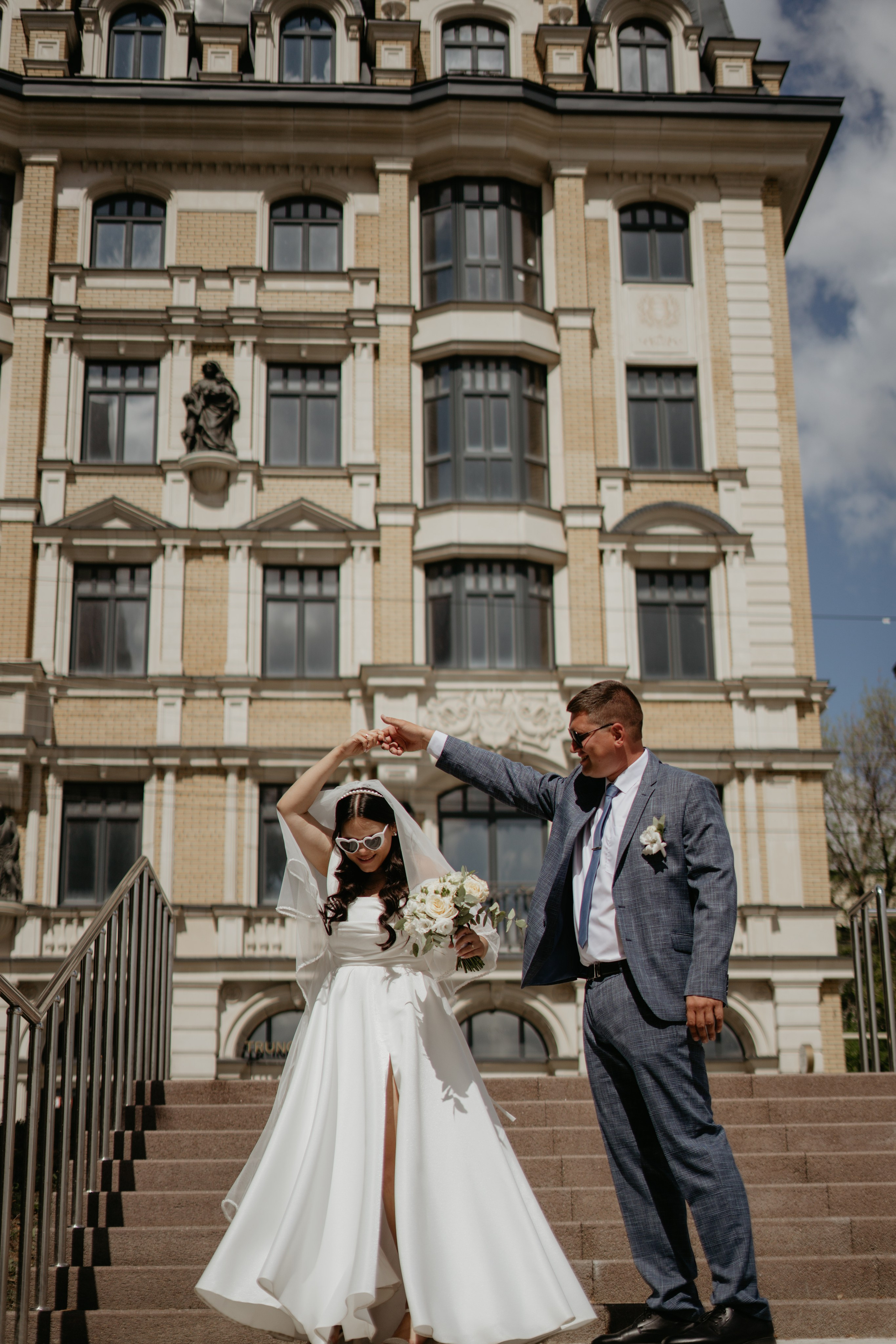 Александр и Дарья. Свадебные фотограф и видеограф в Саратове