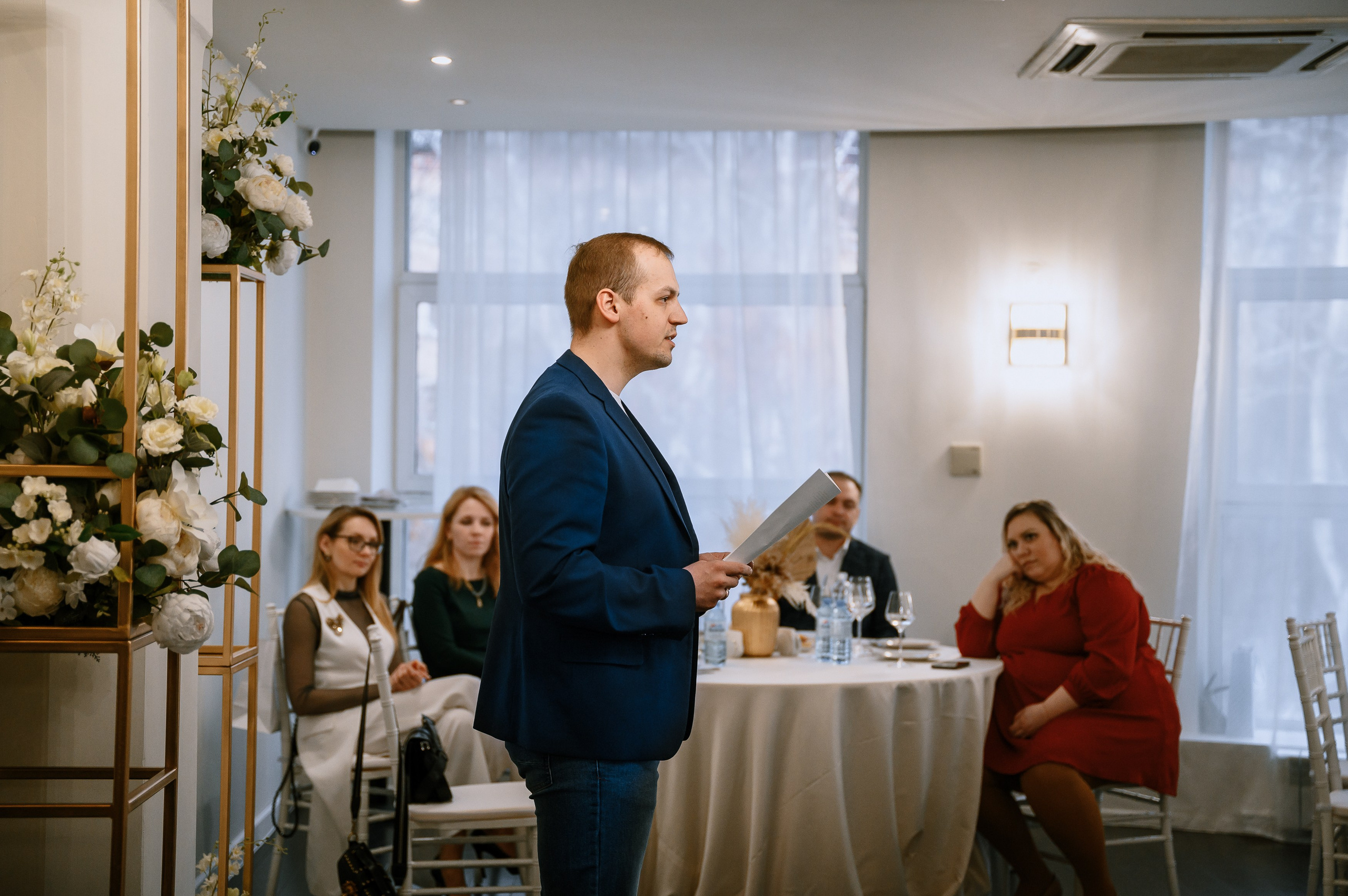 Поэтический вечер Ольги Любимовой. Свадебный и просто хороший фотограф в Челябинске
