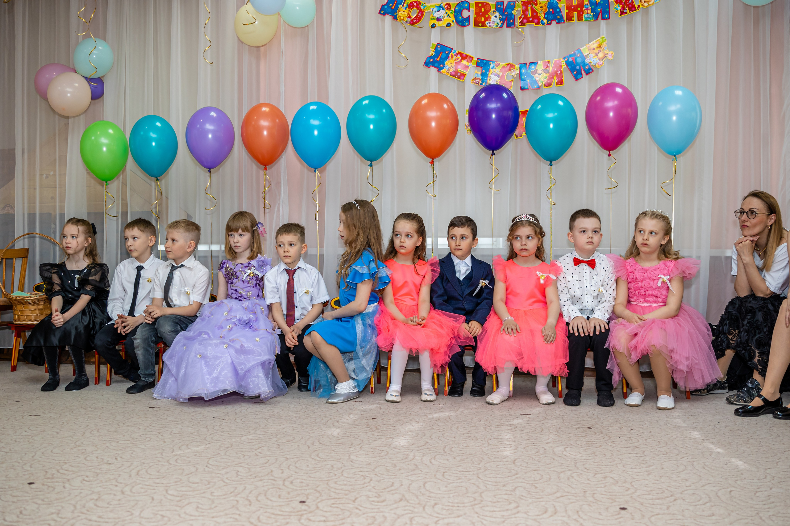 Выпускной в ДС. Ирина Носова - семейный и детский фотограф