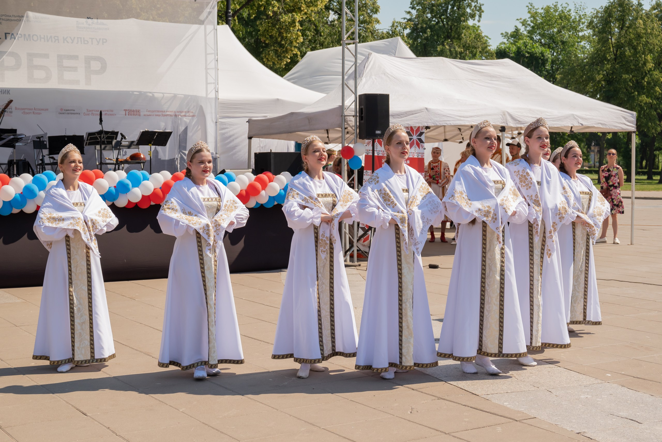 Мордовский праздник «Гербер». Фотограф в Санкт-Петербурге, фотодни в СПБ