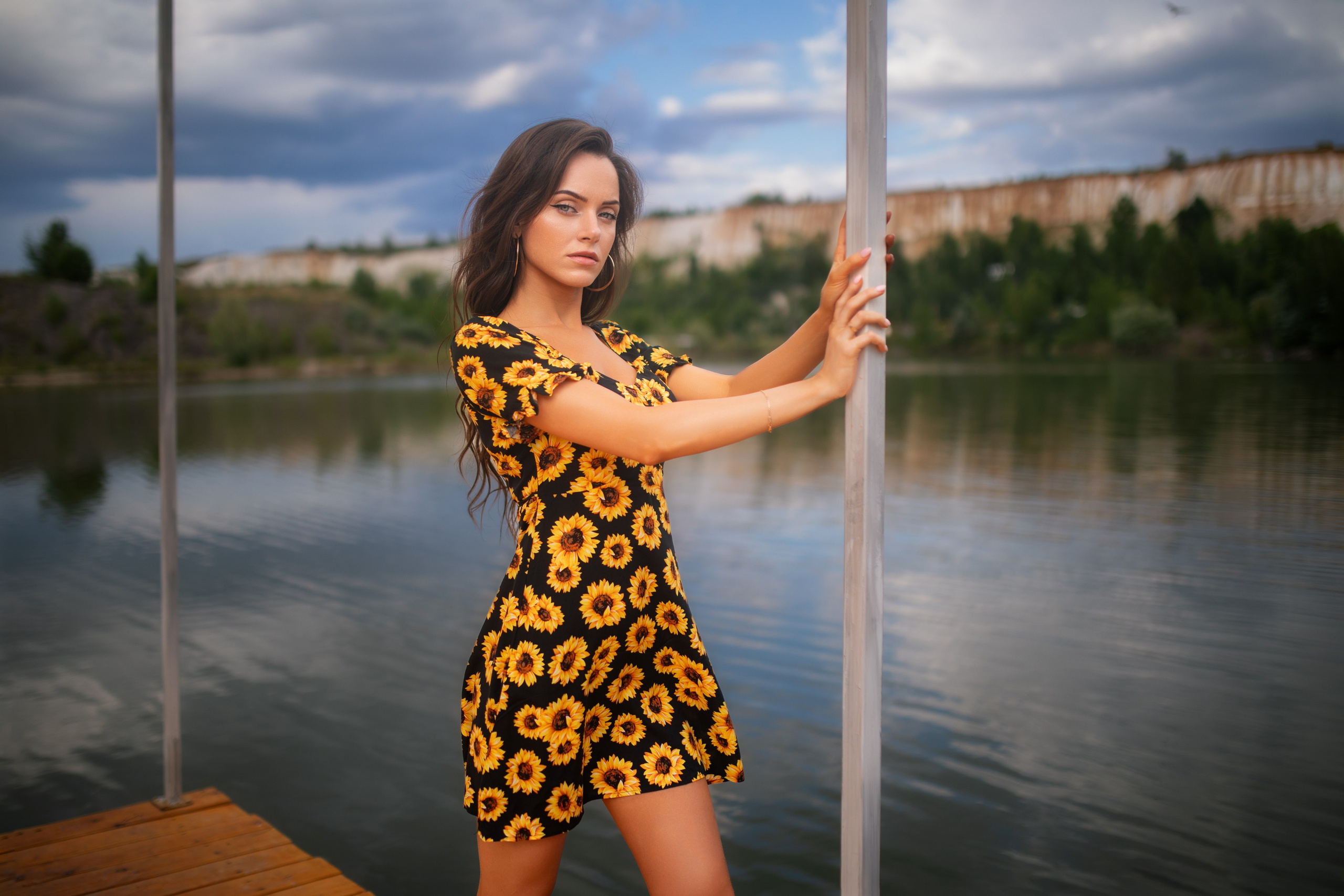 Летняя съемка с Екатериной на природе в парке Белый Колодец в формате для «себя»