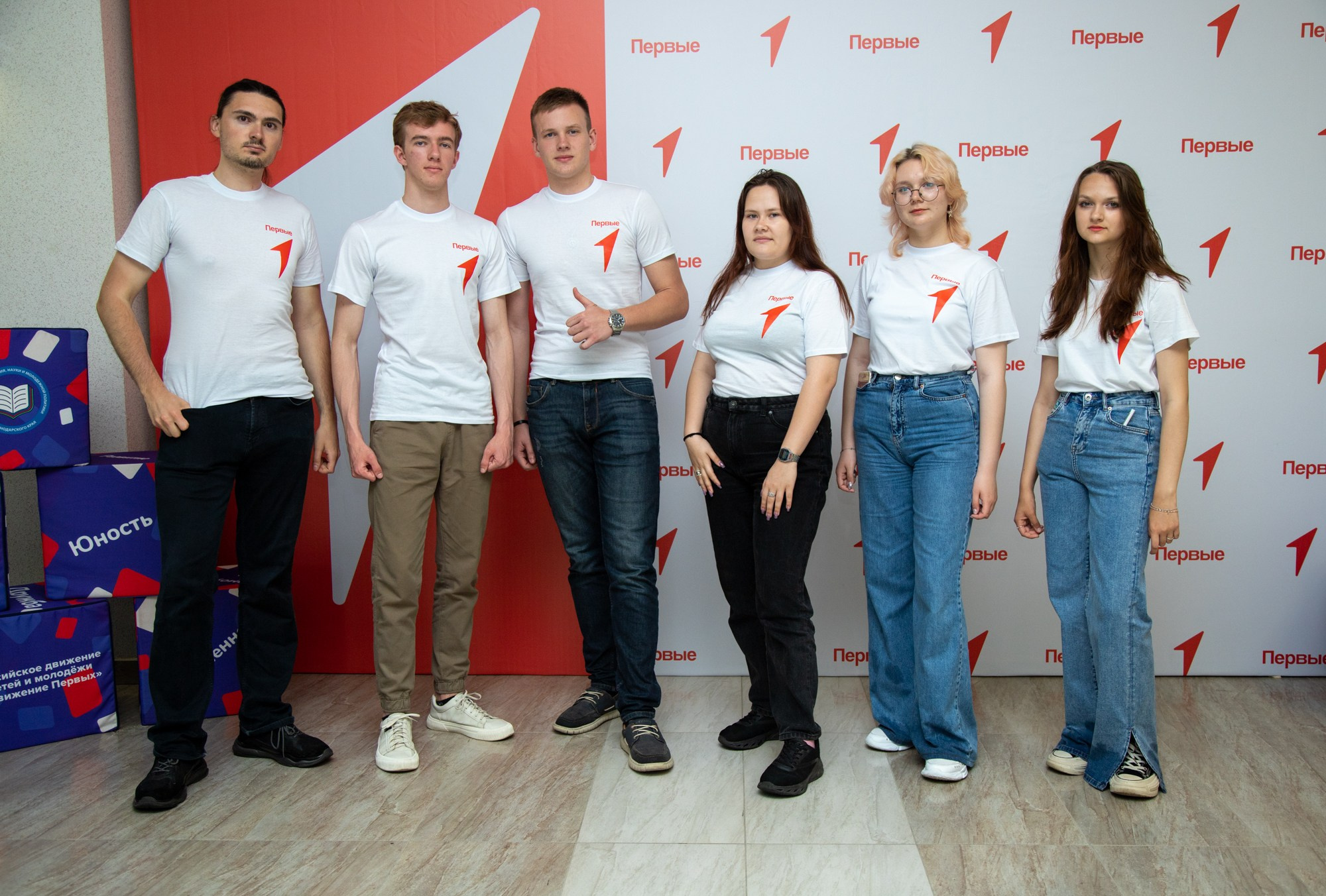 Первый фестиваль Движения Первых в Краснодаре. Репортажный, промышленный и маркетплейс-фотограф Дмитрий Чернат