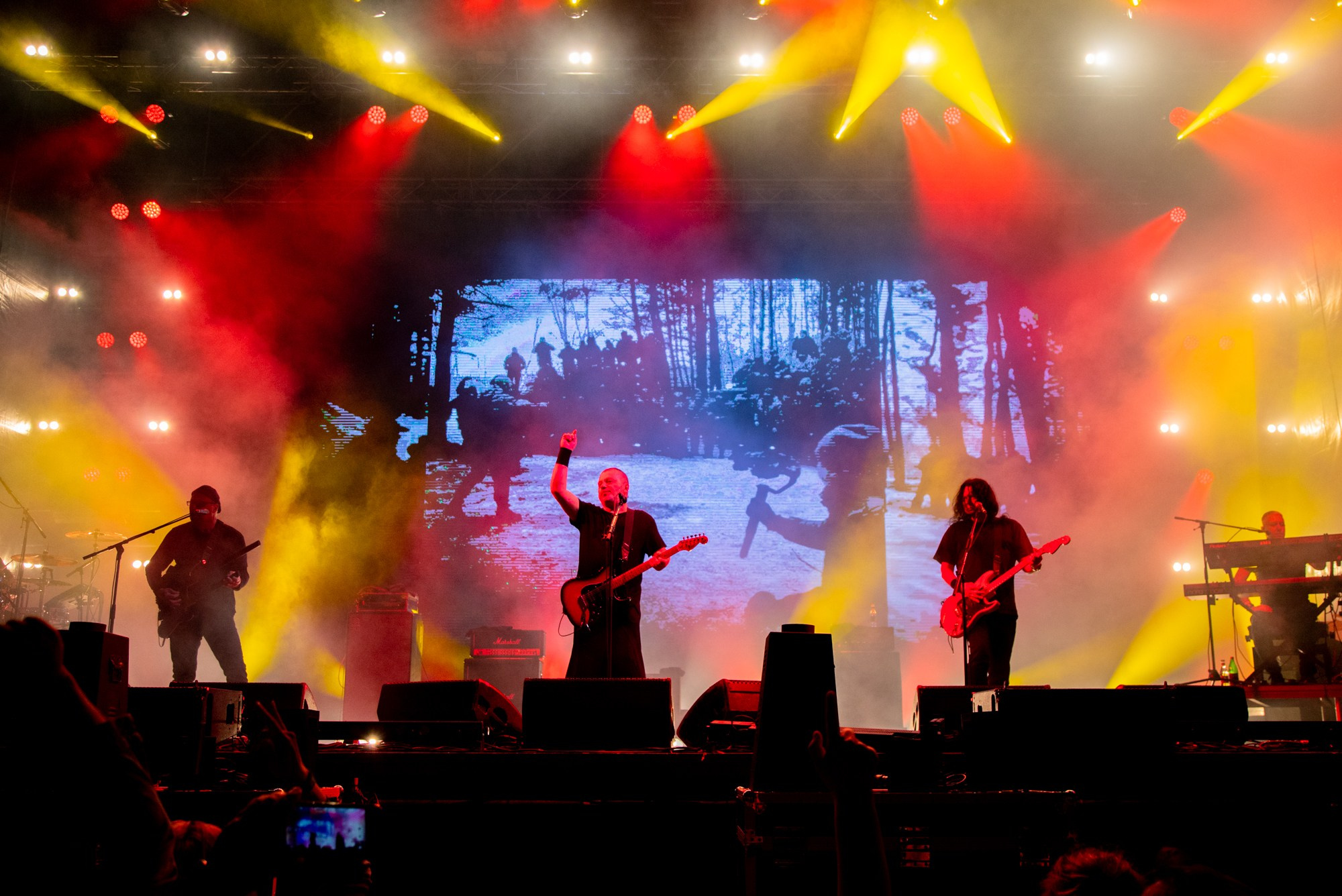 Вадим Самойлов «Агата Кристи». Репортажный, промышленный и маркетплейс-фотограф Дмитрий Чернат