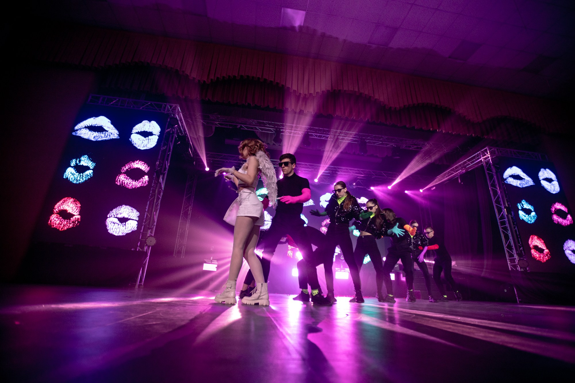 Конкурс красоты Мисс КубГУ 2022. Репортажный, промышленный и маркетплейс-фотограф Дмитрий Чернат