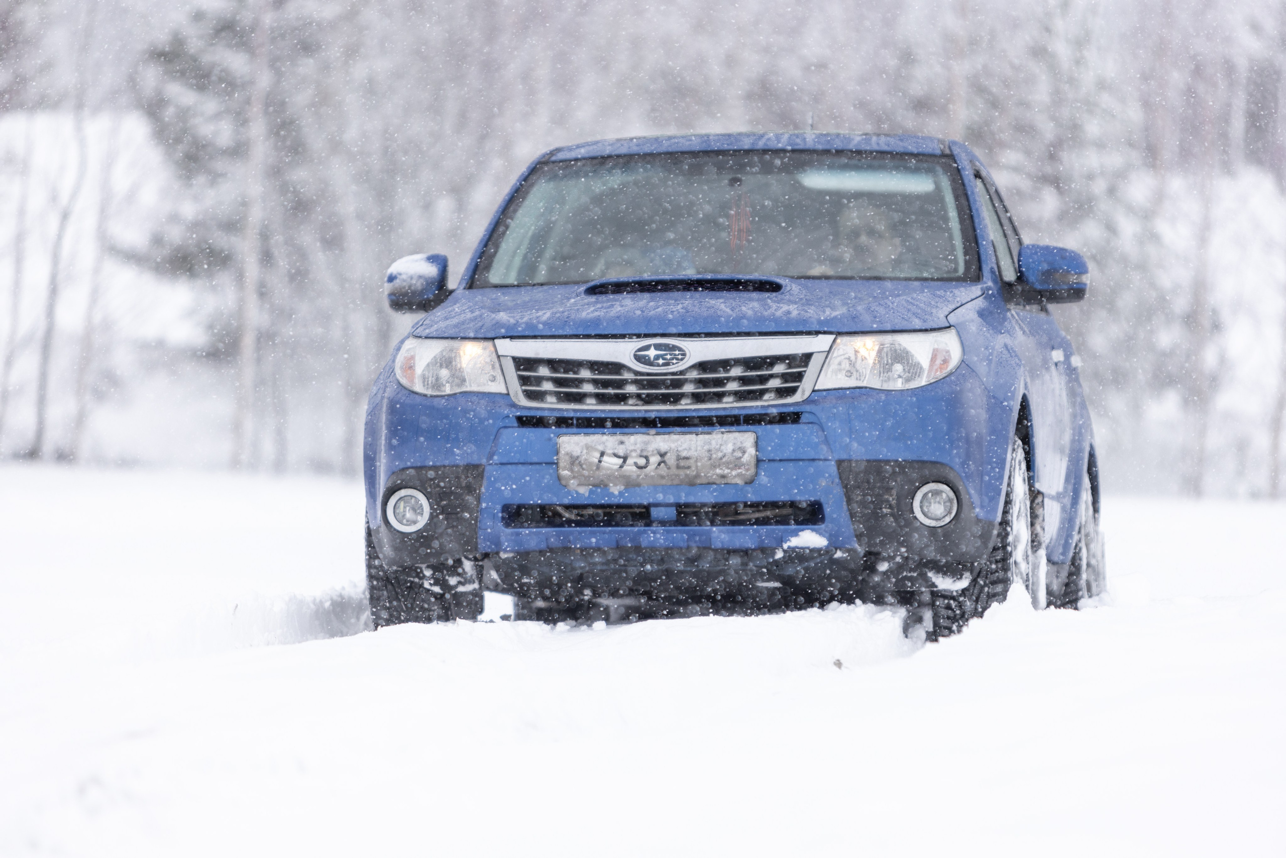 Зимние покатушки. Автомобильная фотография в Санкт-Петербурге