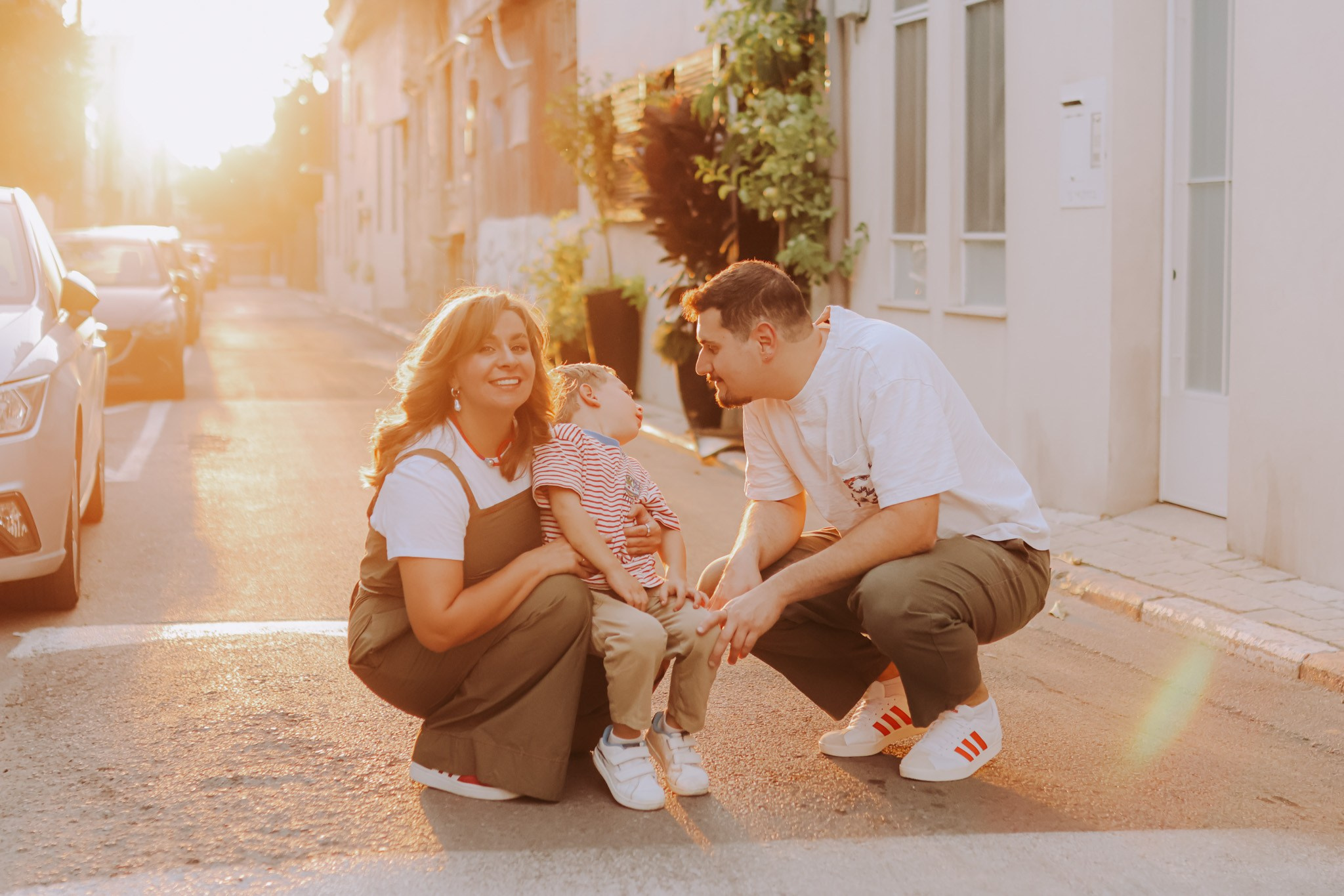 Nata, Misha and Mark, Tel Aviv | November 2025. Photographer in Israel Alice Milchin
