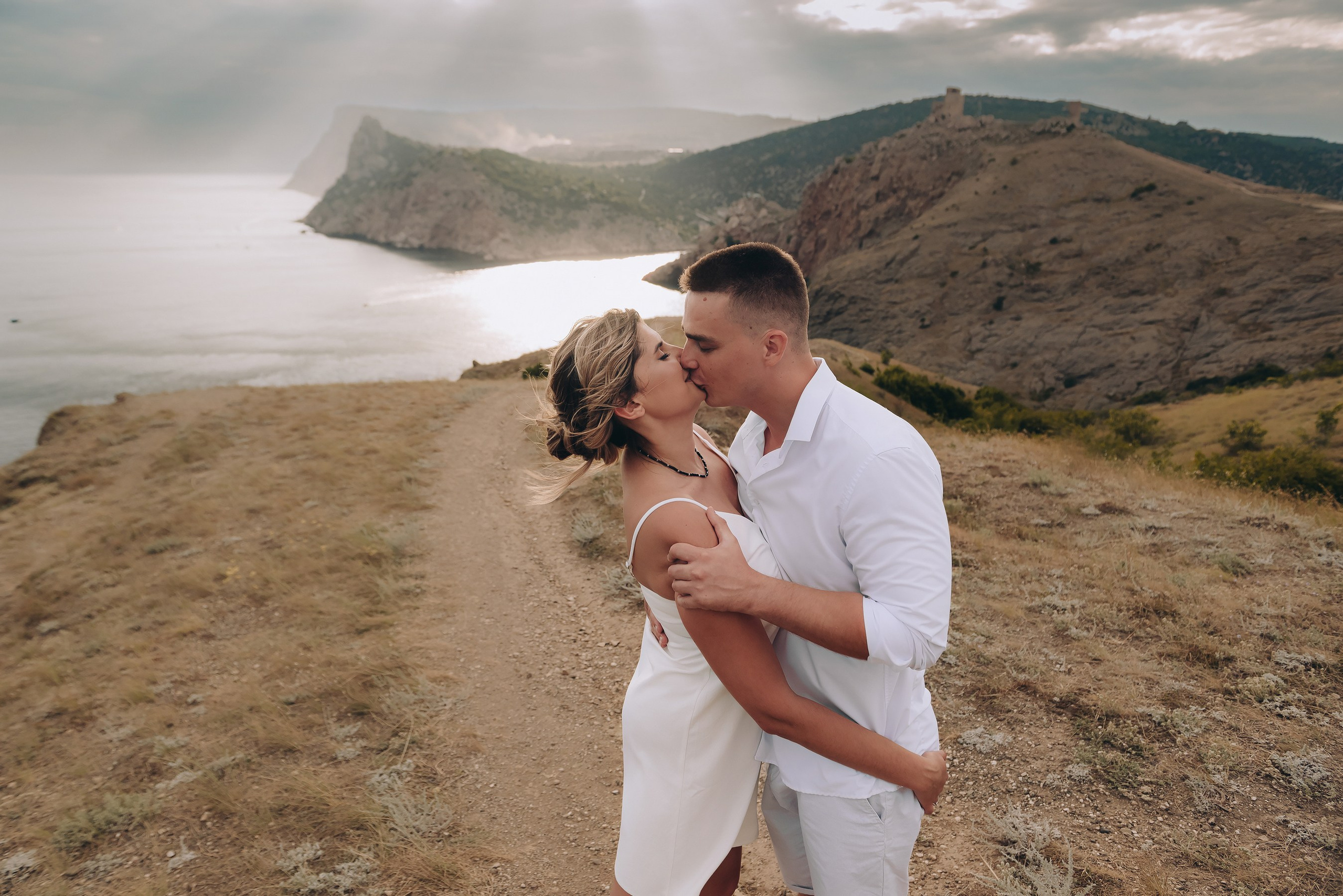 Елена и Антон. Свадебный фотограф в Крыму Александр Богомазов