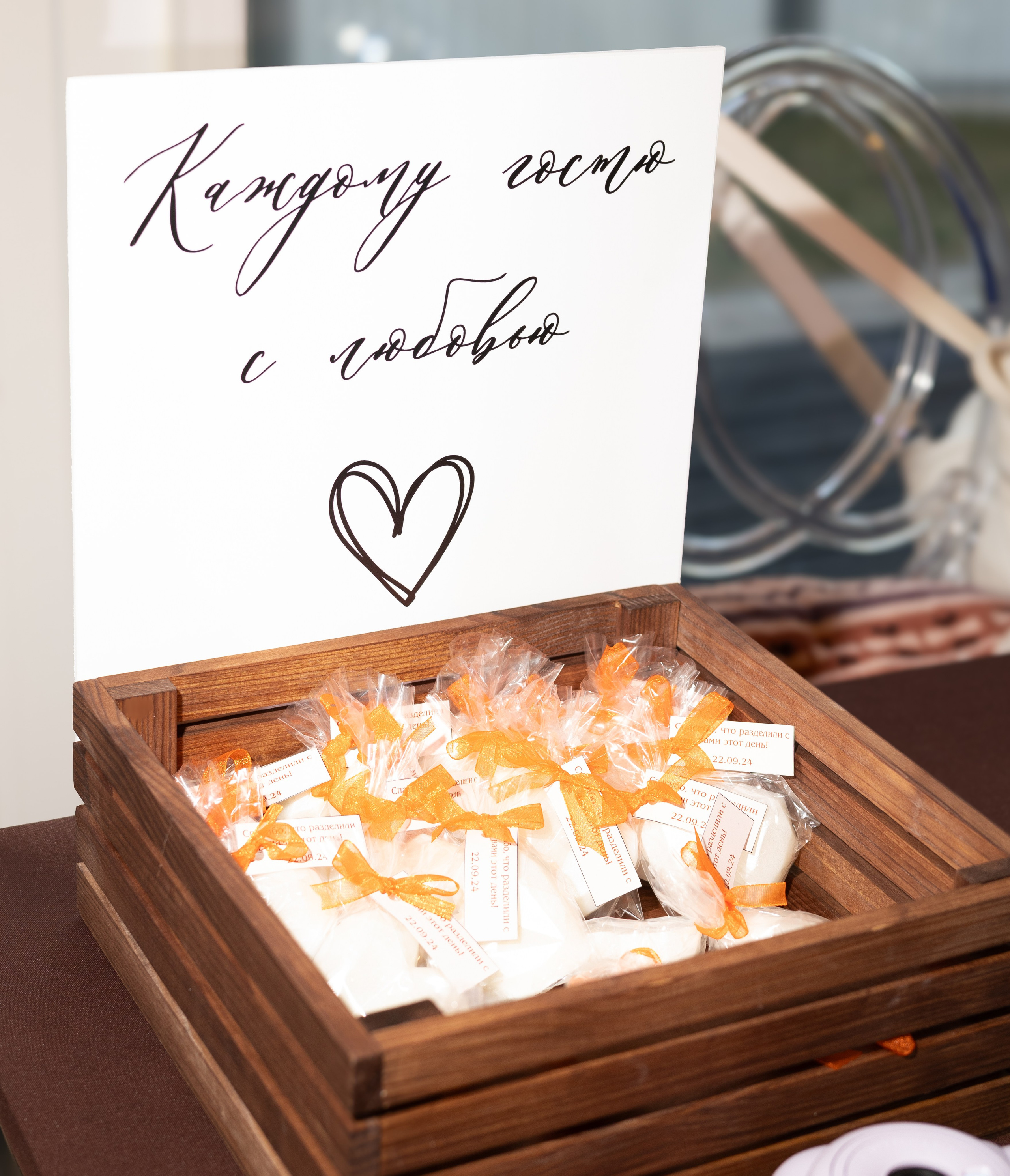 Wedding banquet in a warm family company. Свадебный фотограф в Москве и Петербурге Анастасия Лосева