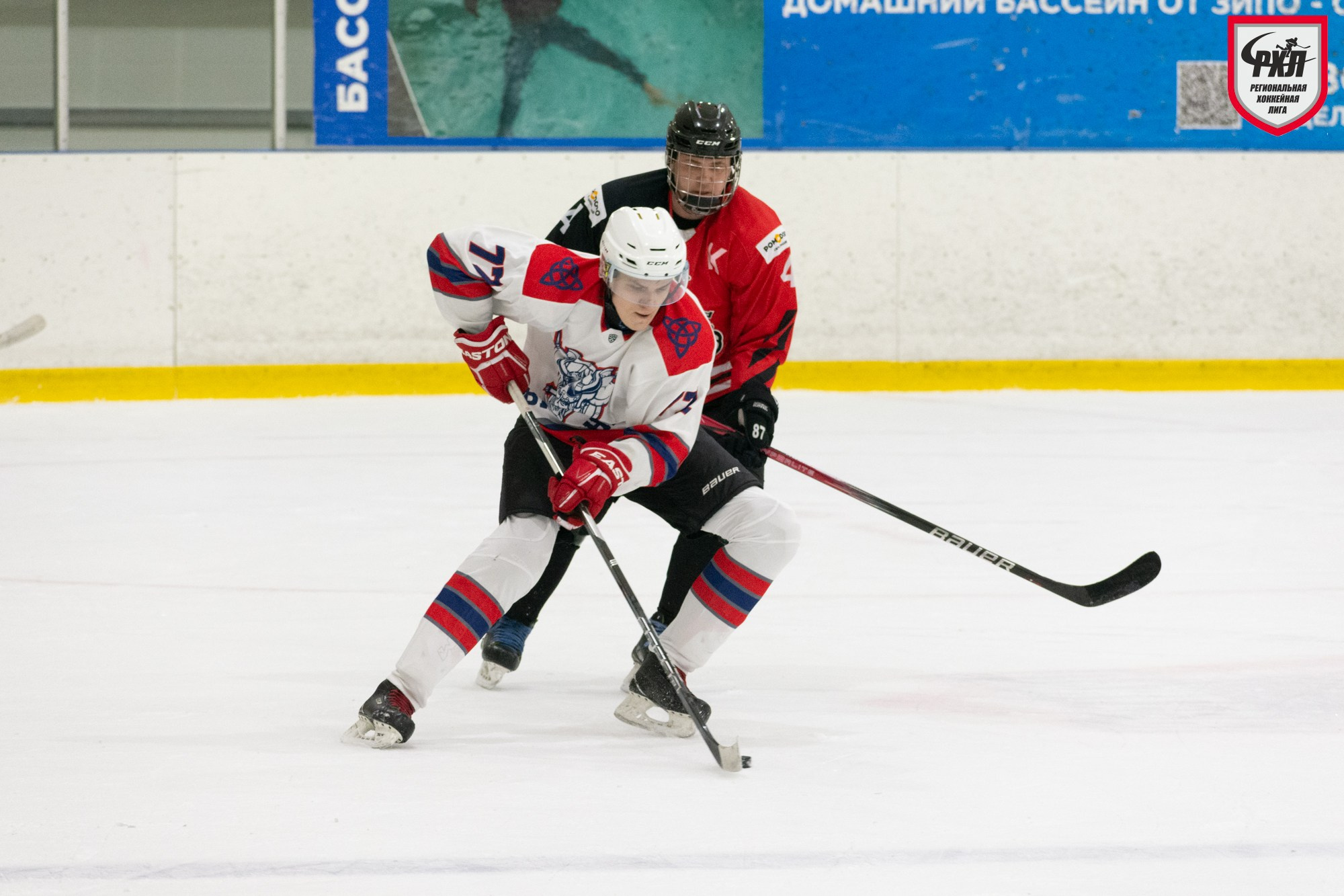 Хоккей. Фотограф Максим Буряк