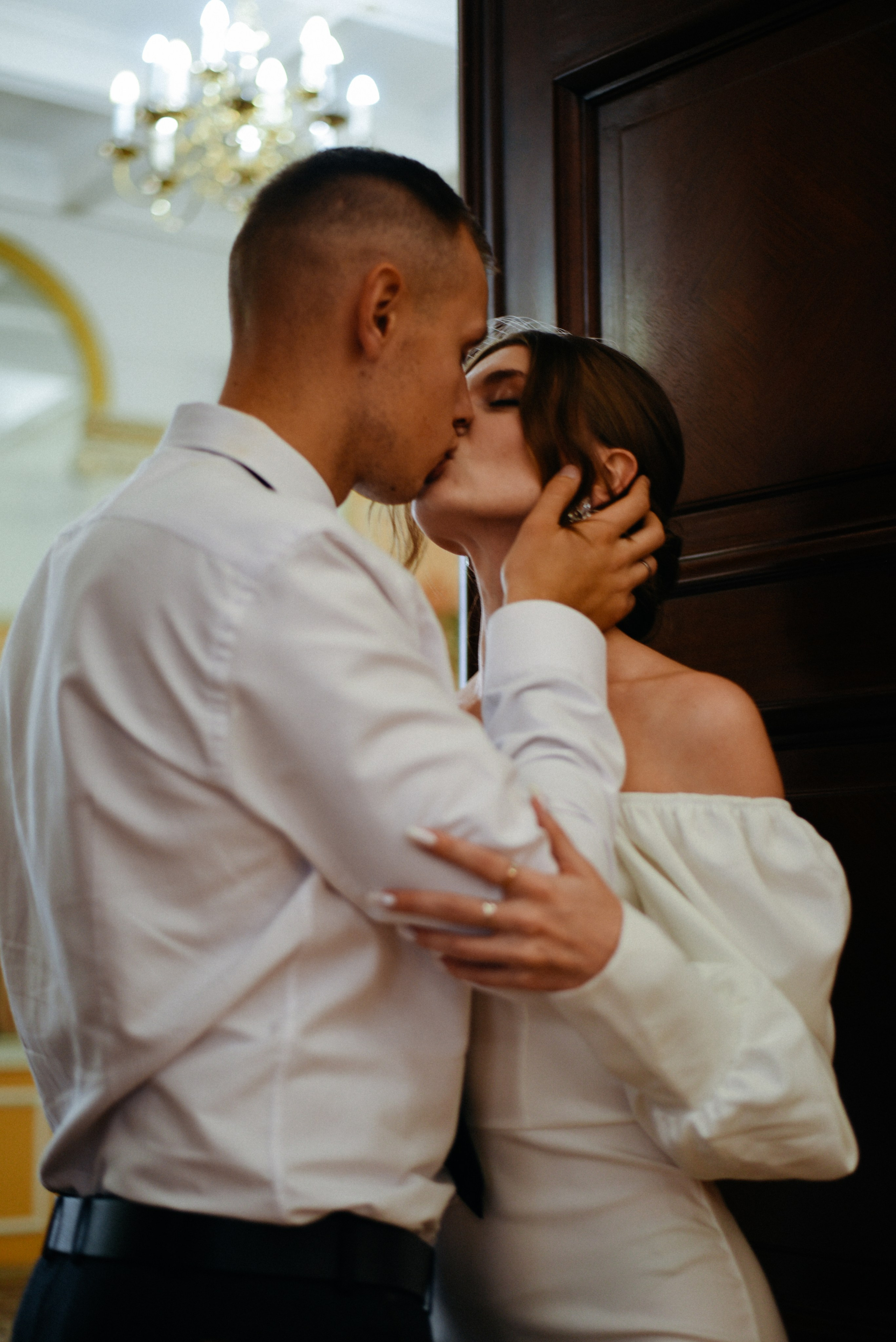 Егор и Виктория Грибоедовский ЗАГС и прогулка по городу. Фотограф Лола Волна, город Москва