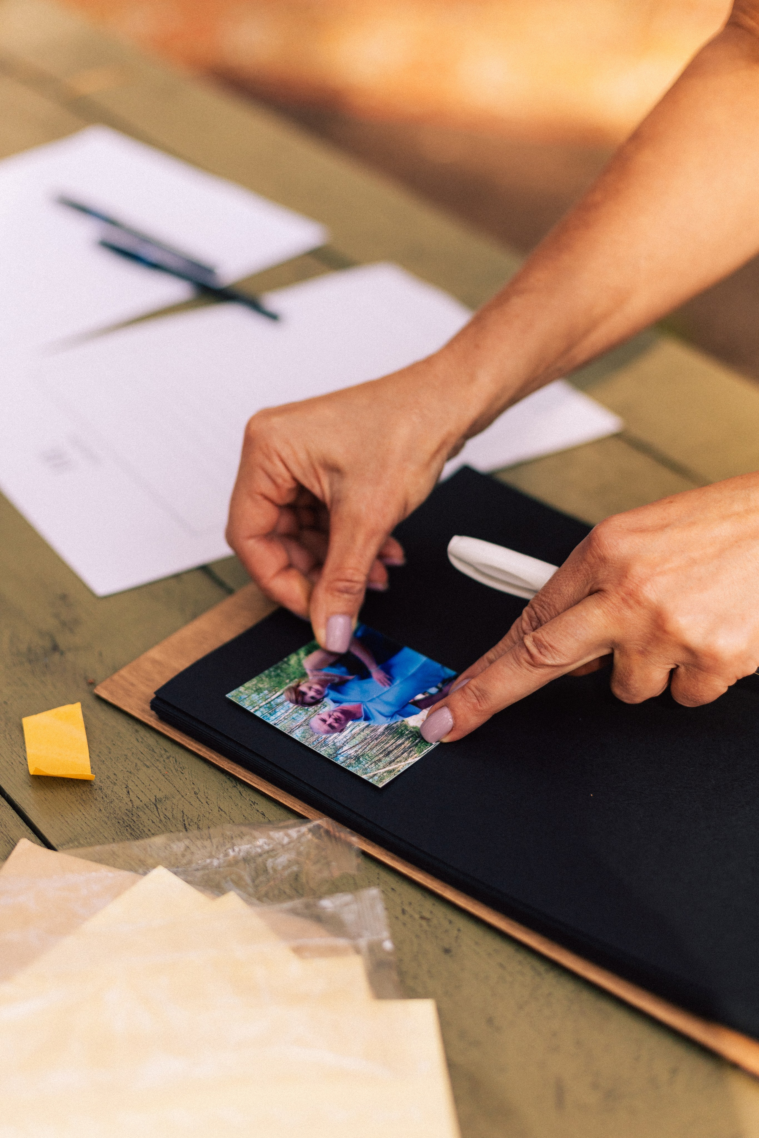 Корги свадьба в сосновом лесу. Фотограф Москва Жуковский Раменское