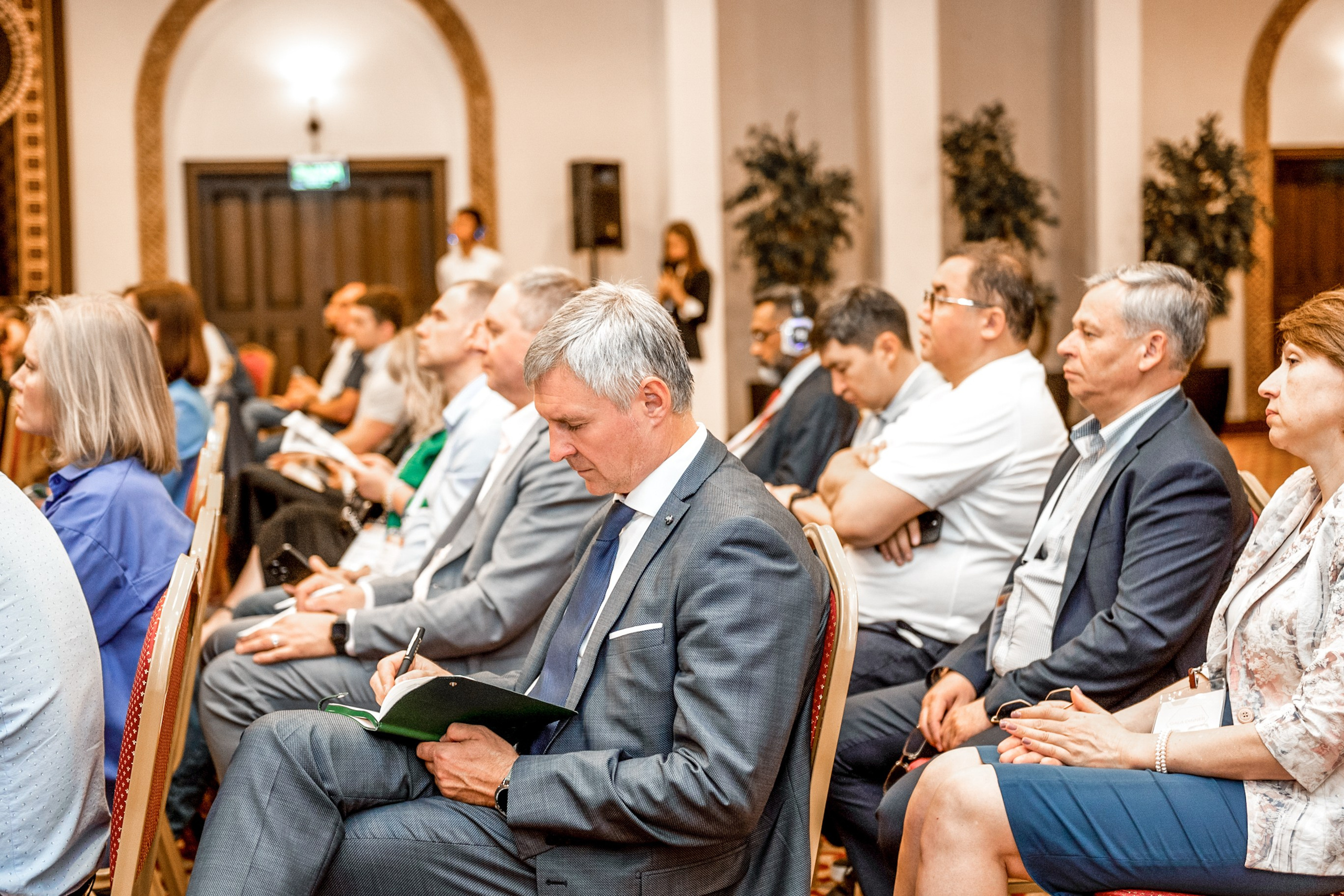 Международный бизнес-форум «Мировая соя. Рапс». Свадебный и семейный фотограф София Невская