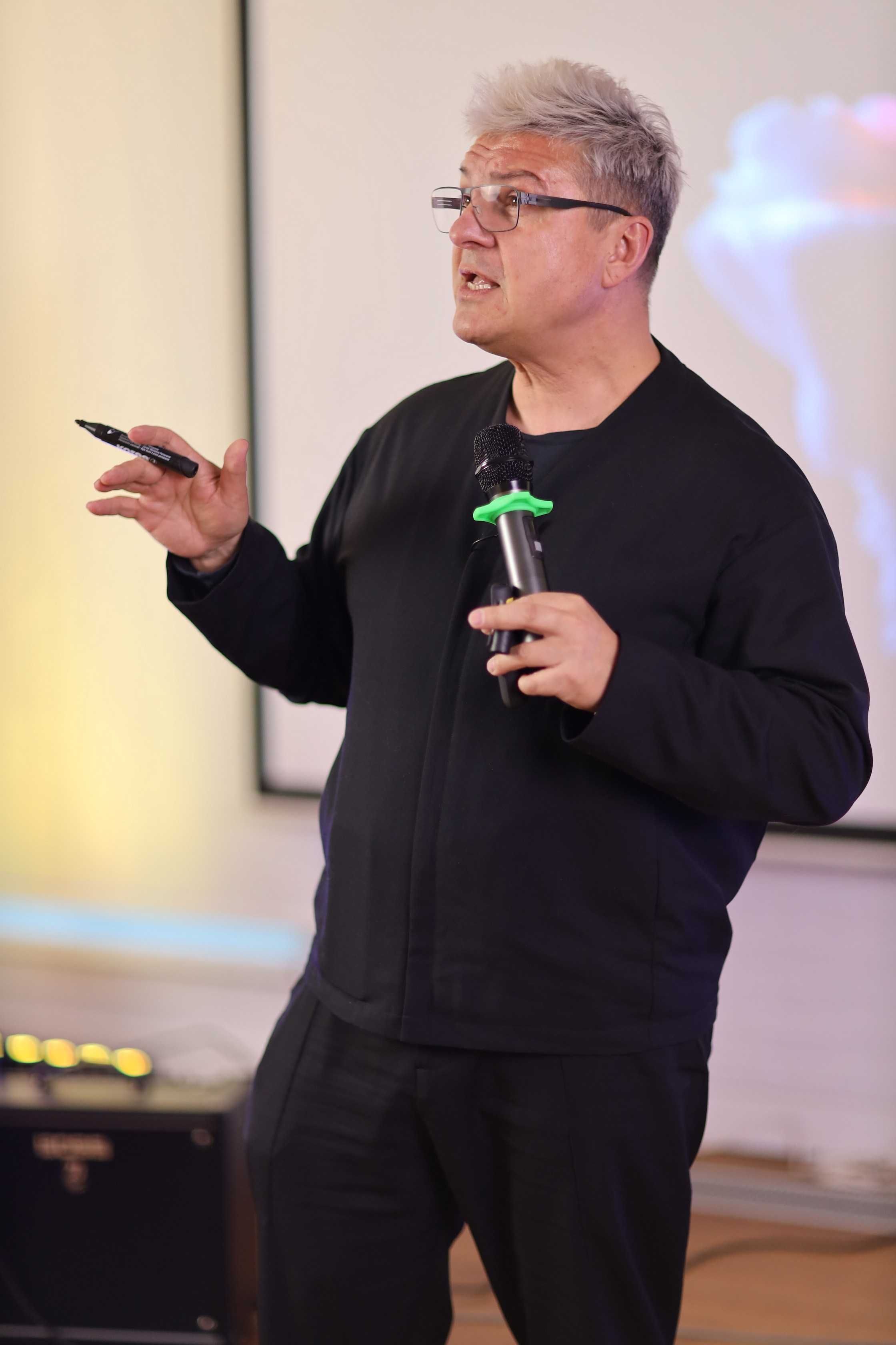 МастерМайнд 1.2. Съемка в студии под ваш запрос, студийные съемки, фотографии архитектурных объектов — Александр Евстигнеев — фотограф Москва