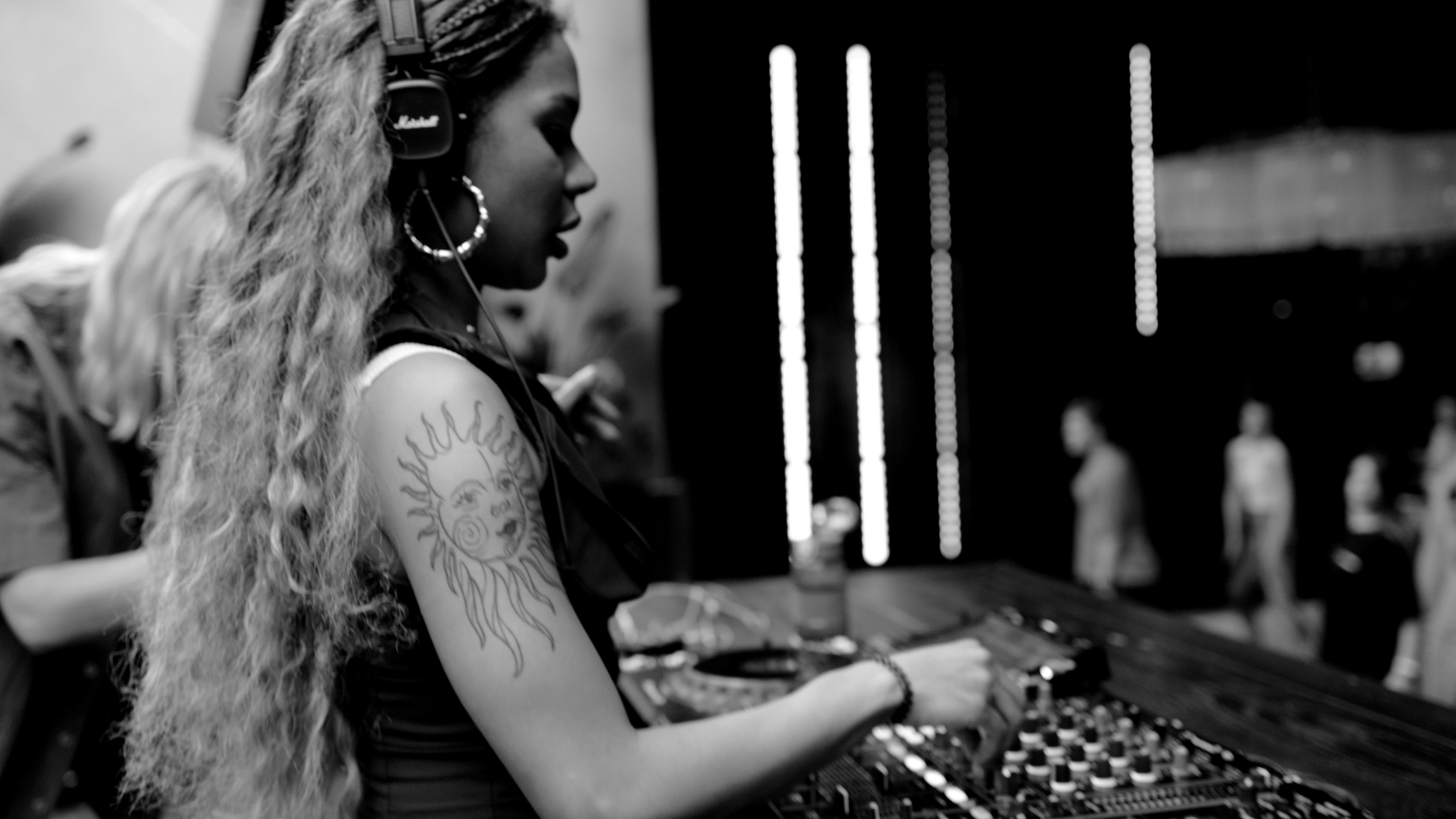 .оригинал — CONNECTED x 128Studio / 18.01.2026. TENZO | Креативный продюсер / Арт-директор