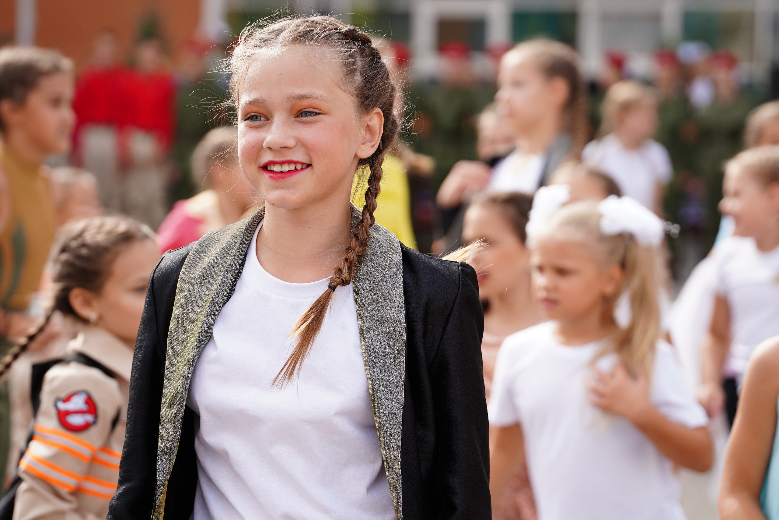 1 сентября Линейка. MEMENTO.Выпускные альбомы, школьные, юбилейные и другие книги. Ростов-на-Дону