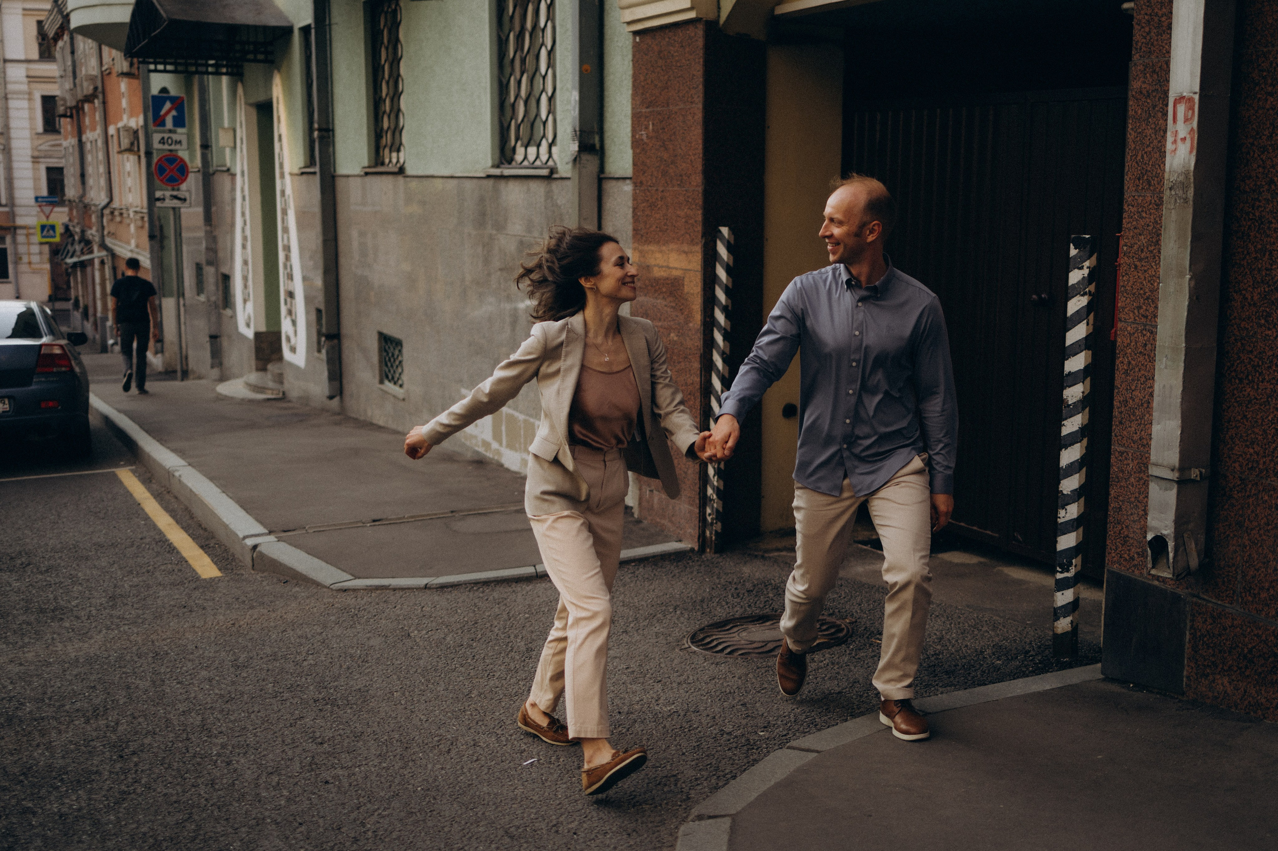Прогулочная фотосессия влюбленных. Семейный фотограф в Москве и Люберцах Юлия Гуськова