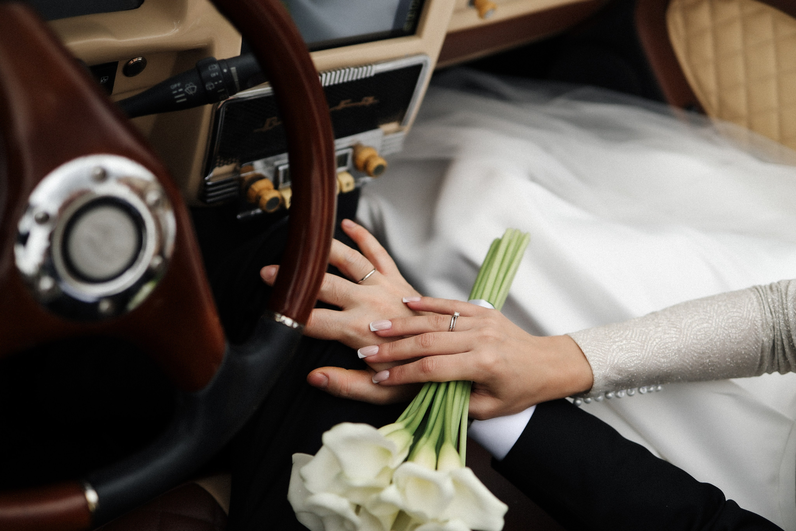 А. + Ю. Грибоедовский ЗАГС, прогулка на кабриолете. Семейный и lovestory фотограф в Москве Светлана Коняхина