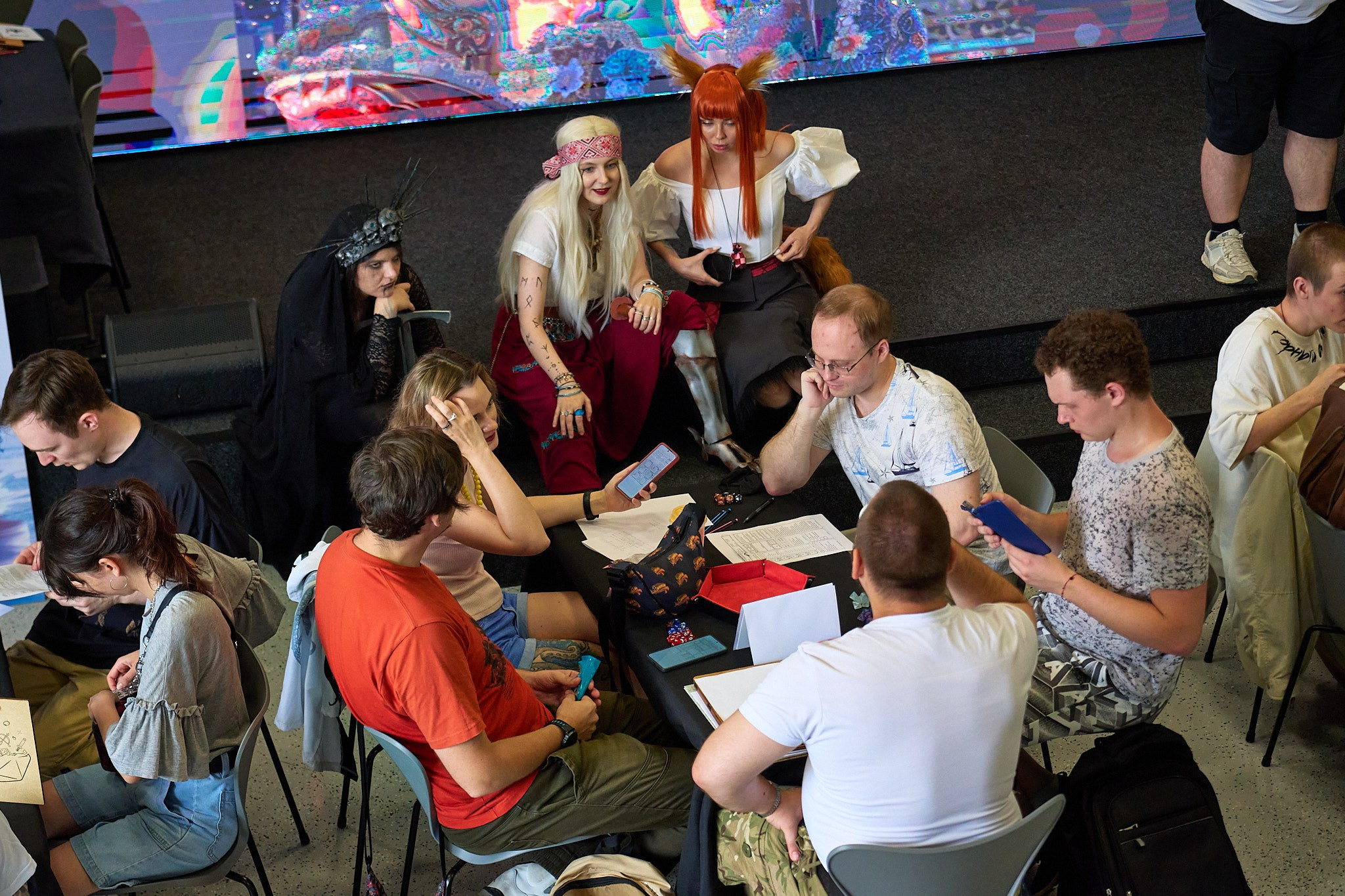 Молодёжный выходной в креативном пространстве. Профессиональный репортажный фотограф Инесса Иминова