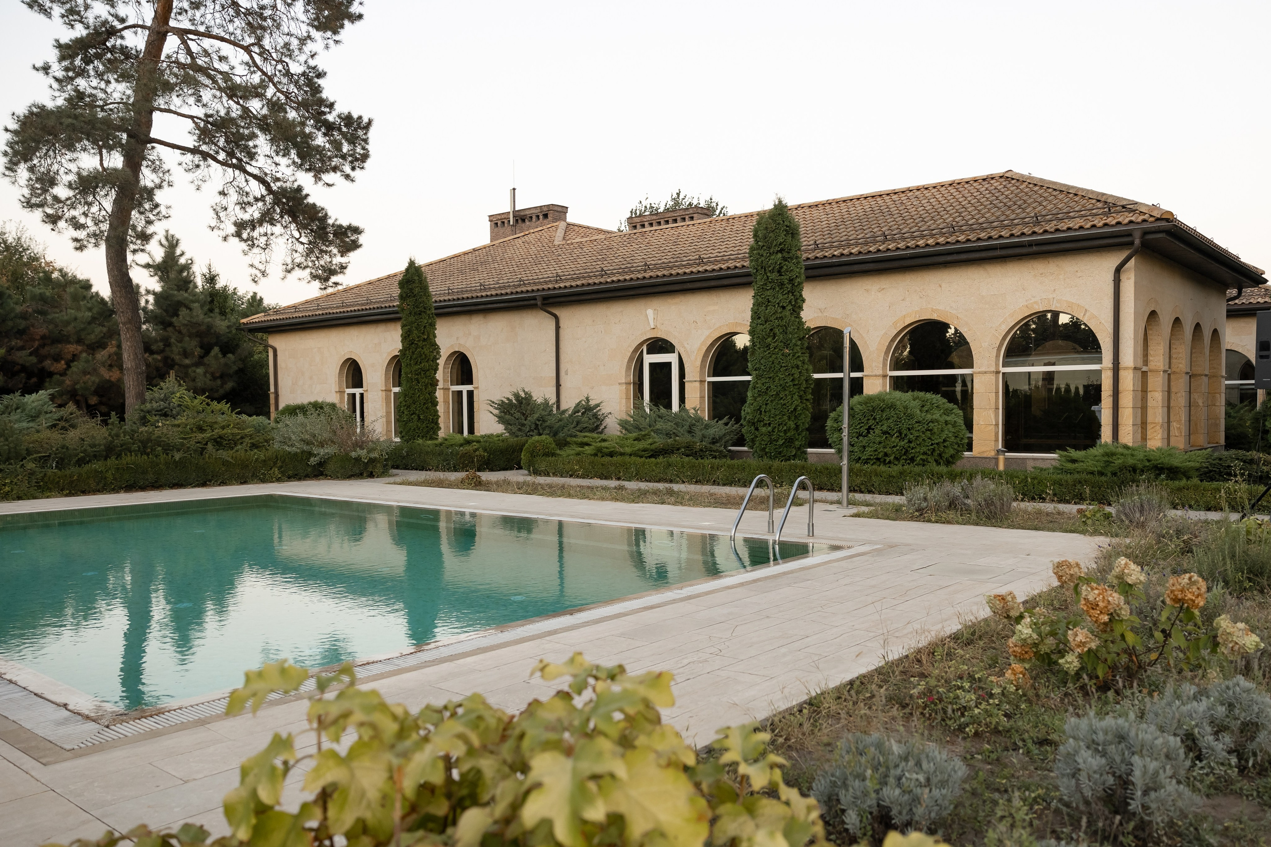 Виталий и Анна. Свадебный фотограф и видеограф