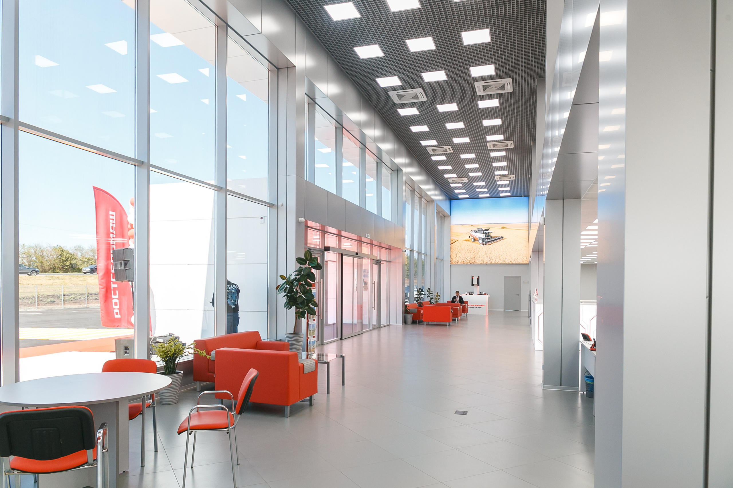 Открытие дилерского центра Ростсельмаш. Событийный фотограф Максим Бескоровайновнов