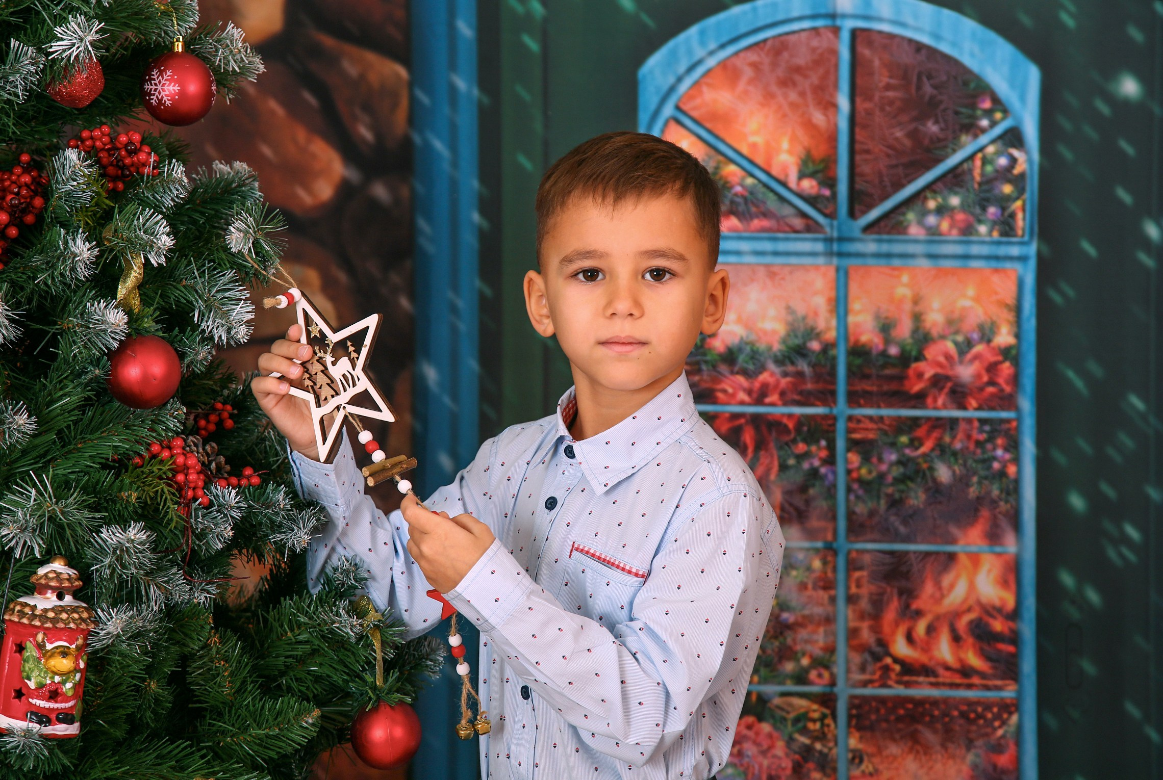 Новогодний коктейль. Выпускные альбомы в Нижнем Новгороде | Фотостудия Звездочет | Никулина Наталья