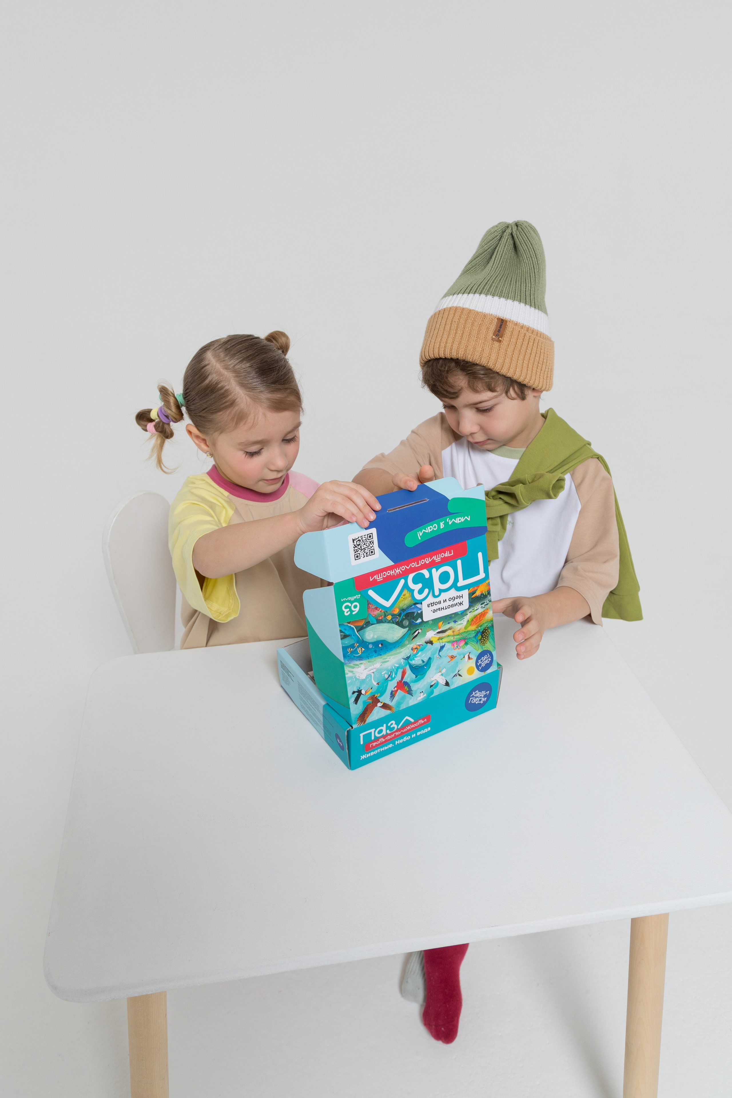Имиджевая и каталожная съёмка для бренда детских пазлов. Детский и контент фотограф Надя Волкова Санкт-Петербург