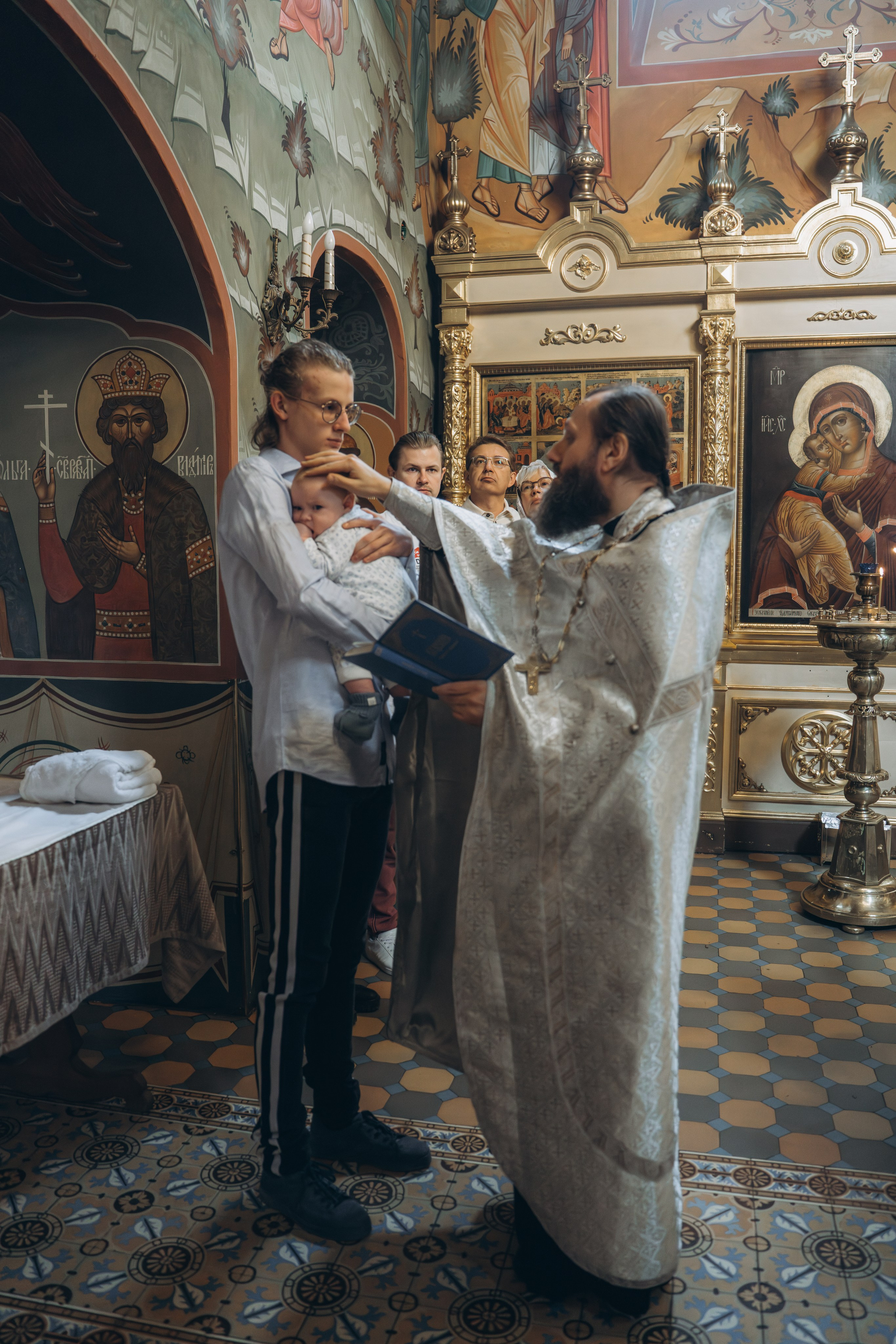 Таинство Крещения Александра. Фотограф Ольга Рубцова в Москве и Московской области